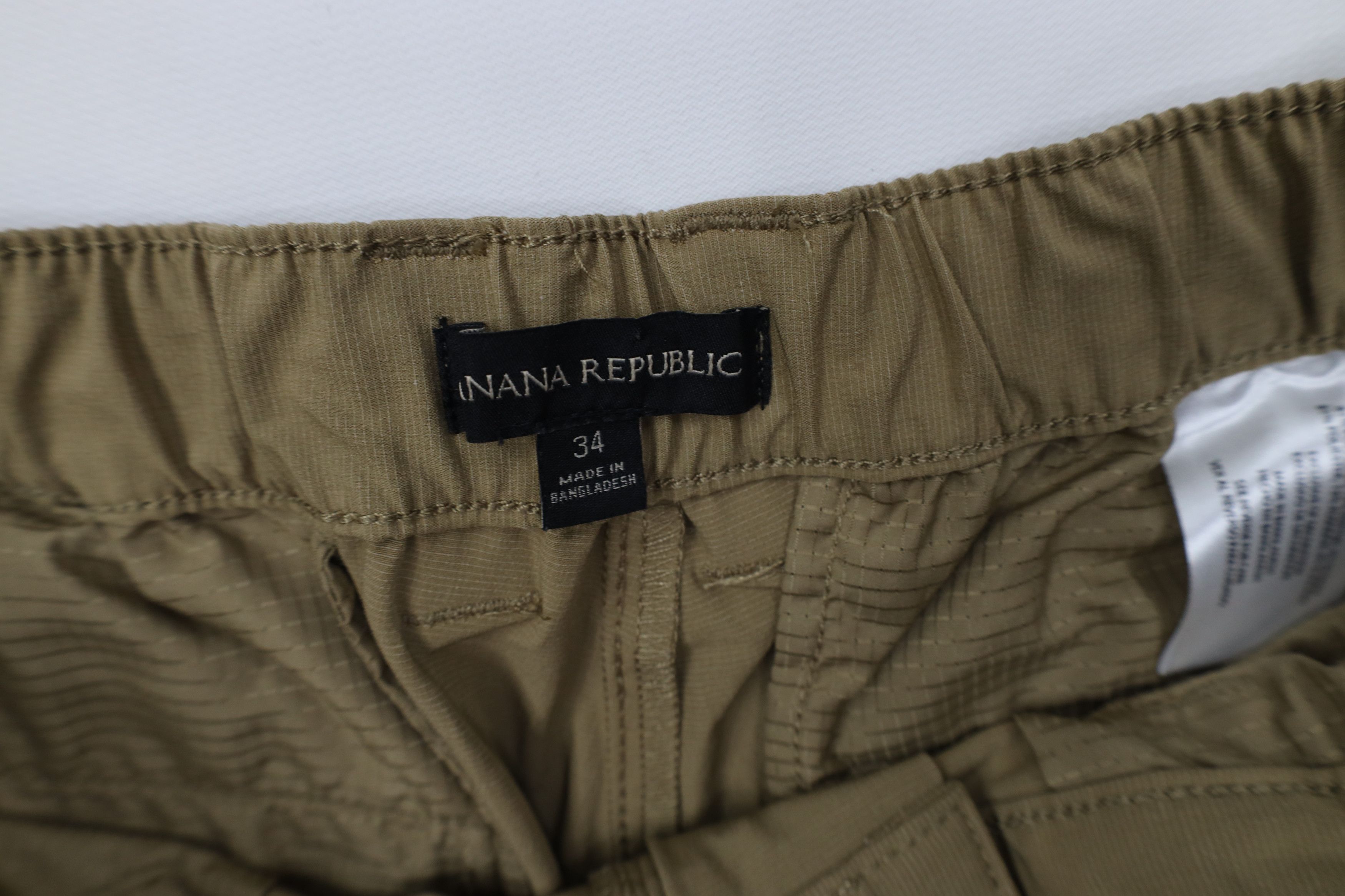 Banana Republic Banana Republic Knit Above Knee Chino Shorts Beige Khaki Size US 34 / EU 50 - 6 Thumbnail