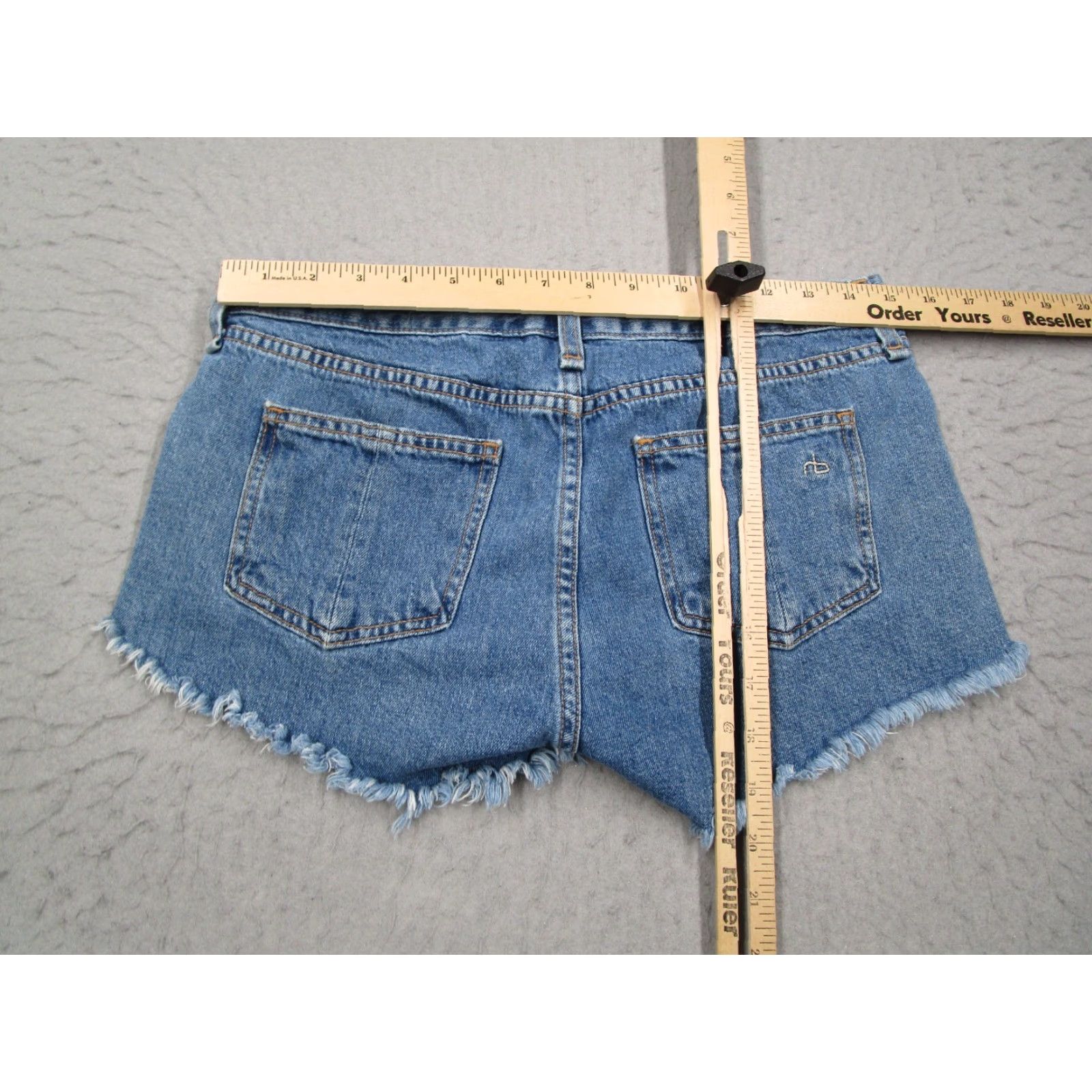 Rag & Bone VINTAGE Rag & Bone Women's Blue Mason Cut-Off Shorts Low Rise Distressed Denim 25 Casual Spring Summer Women Size 42" / US 20 - 6 Thumbnail