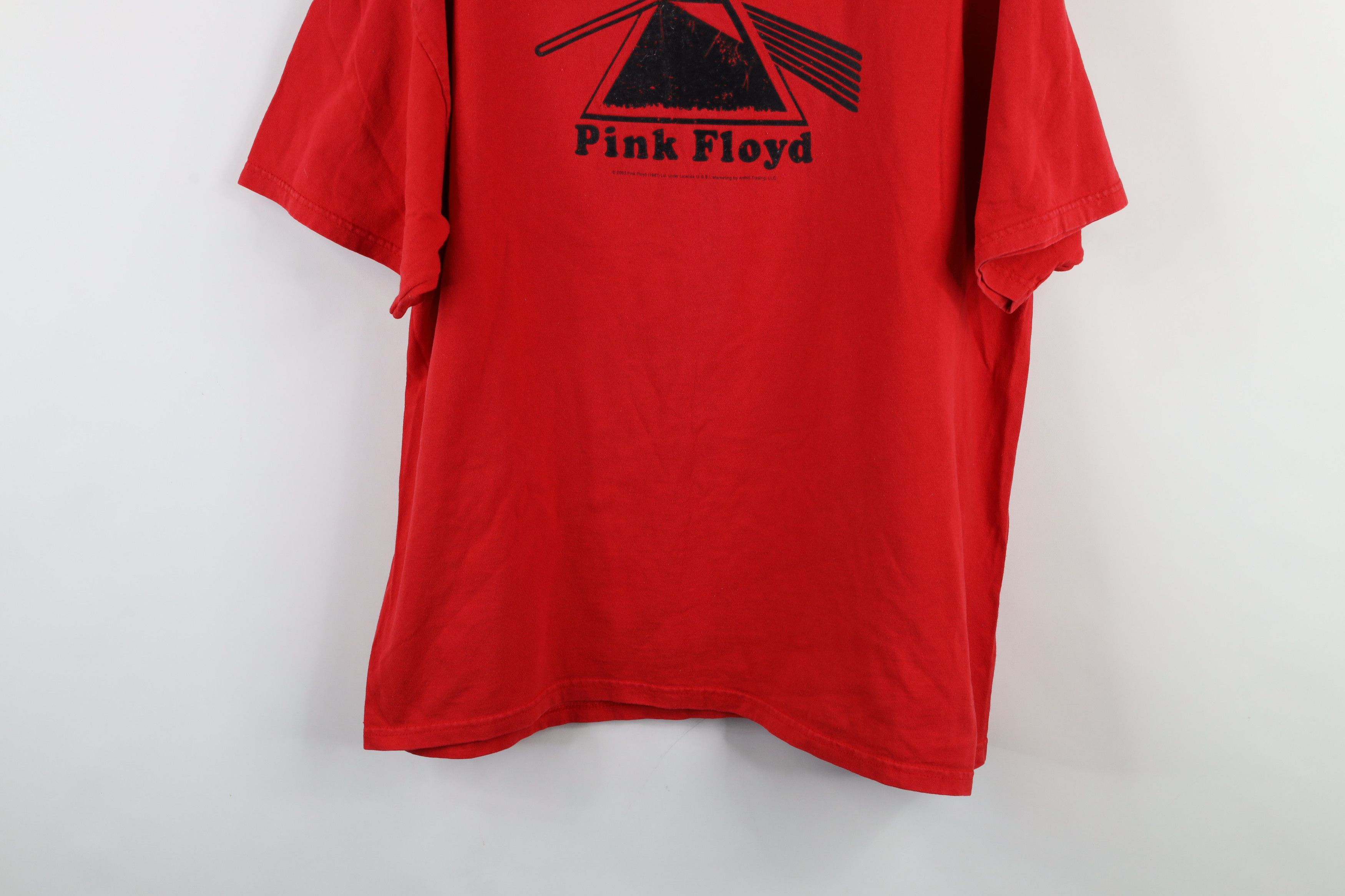 Vintage Vintage Y2K 2005 Dark Side of the Moon Floyd Band T-Shirt Size US XL / EU 56 / 4 - 3 Thumbnail