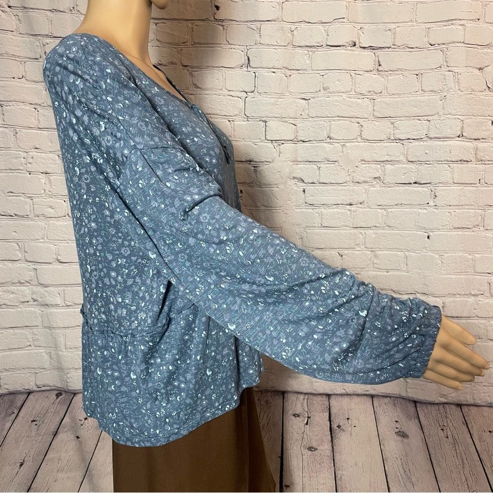Lucky Brand NWT New Lucky Brand Ditsy Long Sleeve Peplum Blue Viscose T Size L / US 10 / IT 46 - 4 Thumbnail