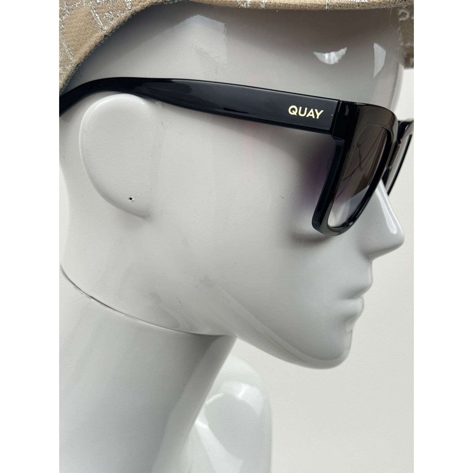 Quay Quay Icy Black 52mm Gradient Square Oversized Sunglasses Size ONE SIZE - 6 Thumbnail