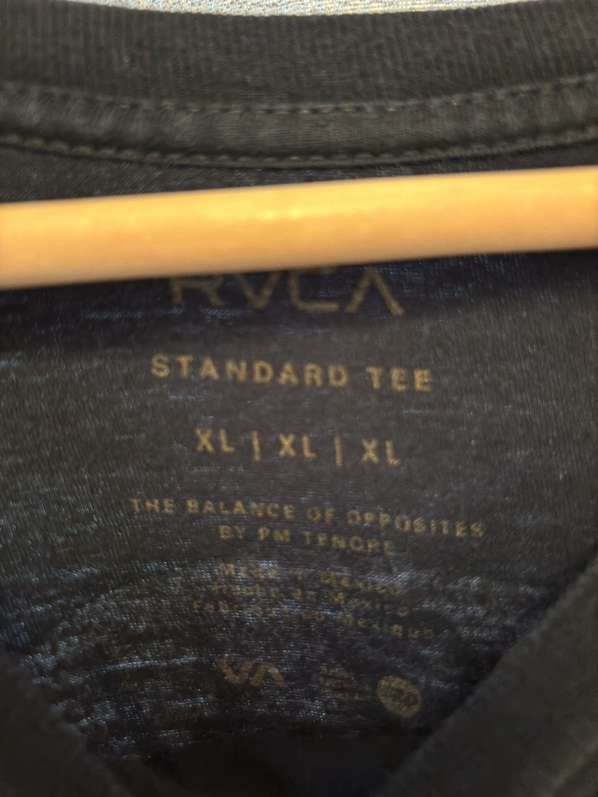 RVCA RVCA Log Life T-Shirt (Tee) Size US XL / EU 56 / 4 - 3 Thumbnail