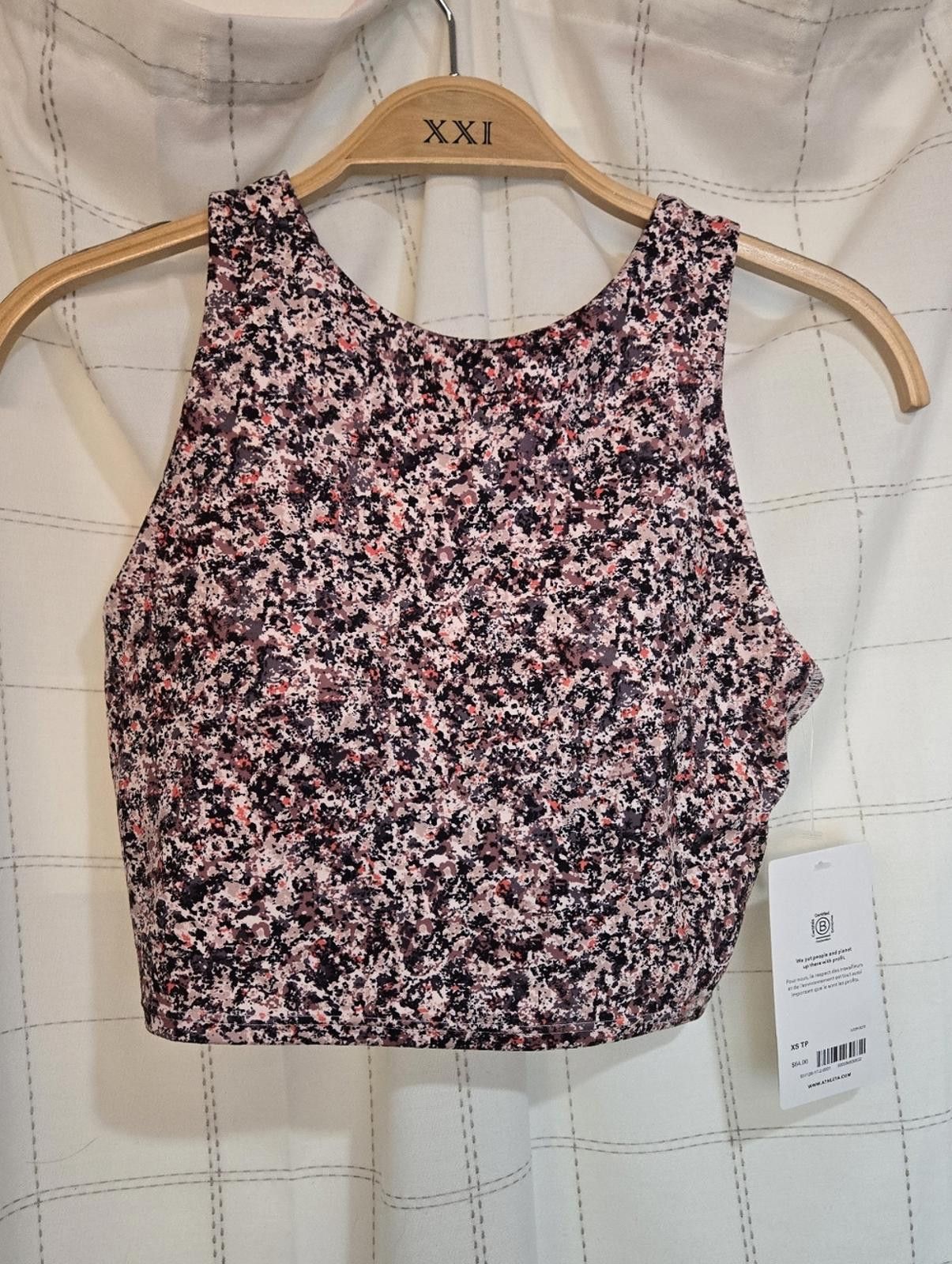 Other Athleta Conscious Crop D-DD Bra Size ONE SIZE - 2 Thumbnail