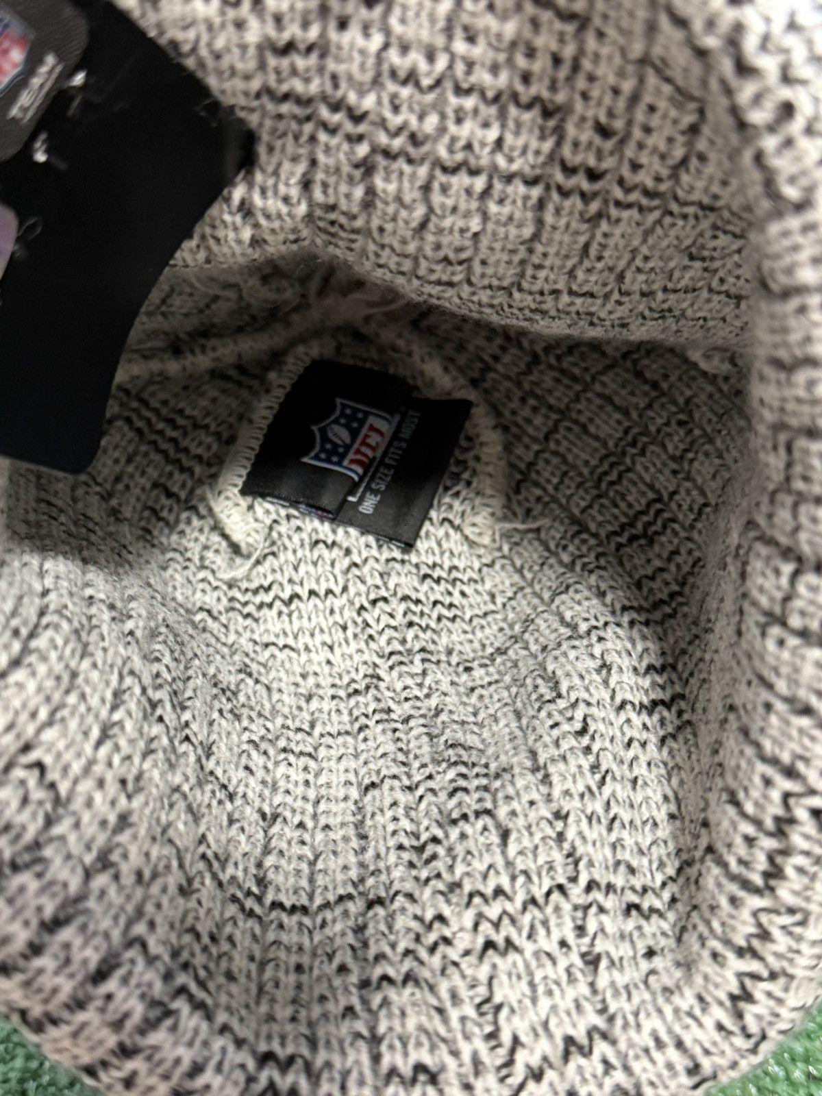 New Era NFL Baltimore Ravens Embroidered New Era Removable Pom Knit Size ONE SIZE - 3 Thumbnail