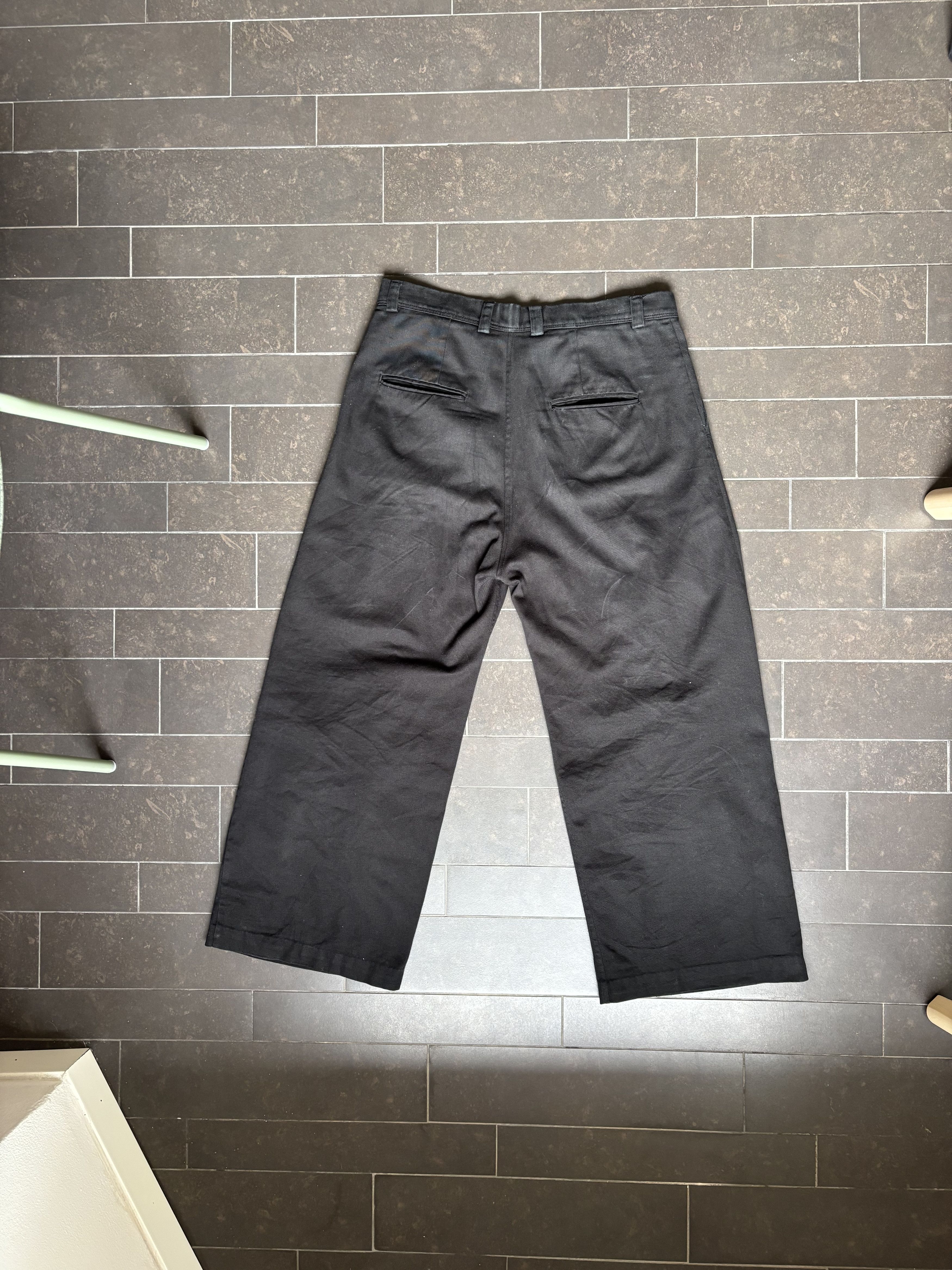 Japanese Brand Japanese Gabardine Pleated Wide-Leg Loose Straight Trousers Size US 32 / EU 48 - 7 Thumbnail