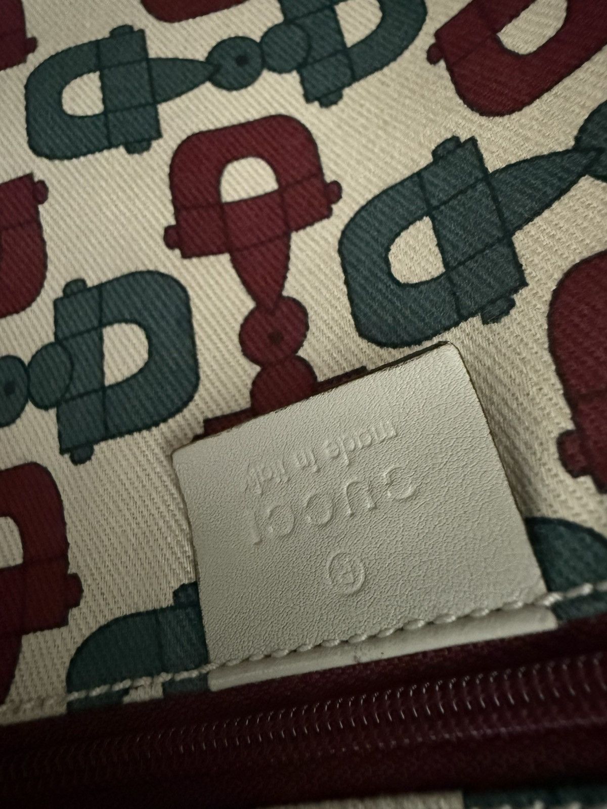 Gucci RARE Gucci Guccissma Cream Leather Shoulder Bag Size ONE SIZE - 9 Thumbnail