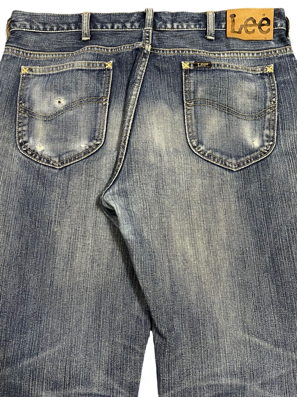 Lee Vintage Lee Blue Faded Wash Distressed Style Wide Leg Jeans Size US 34 / EU 50 - 6 Thumbnail