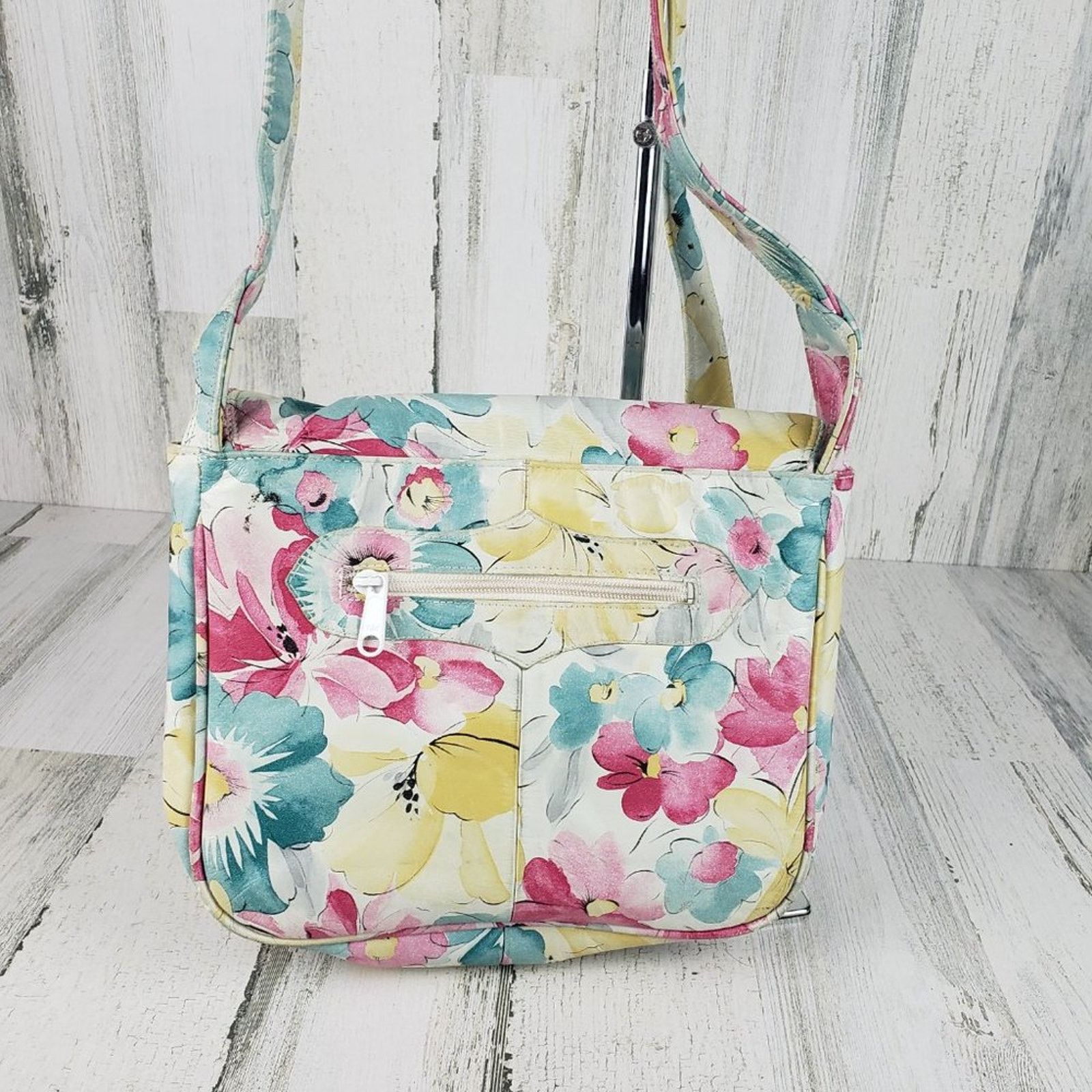 Other Viva of California Crossbody White Multicolored Floral Purse Size ONE SIZE - 6 Thumbnail