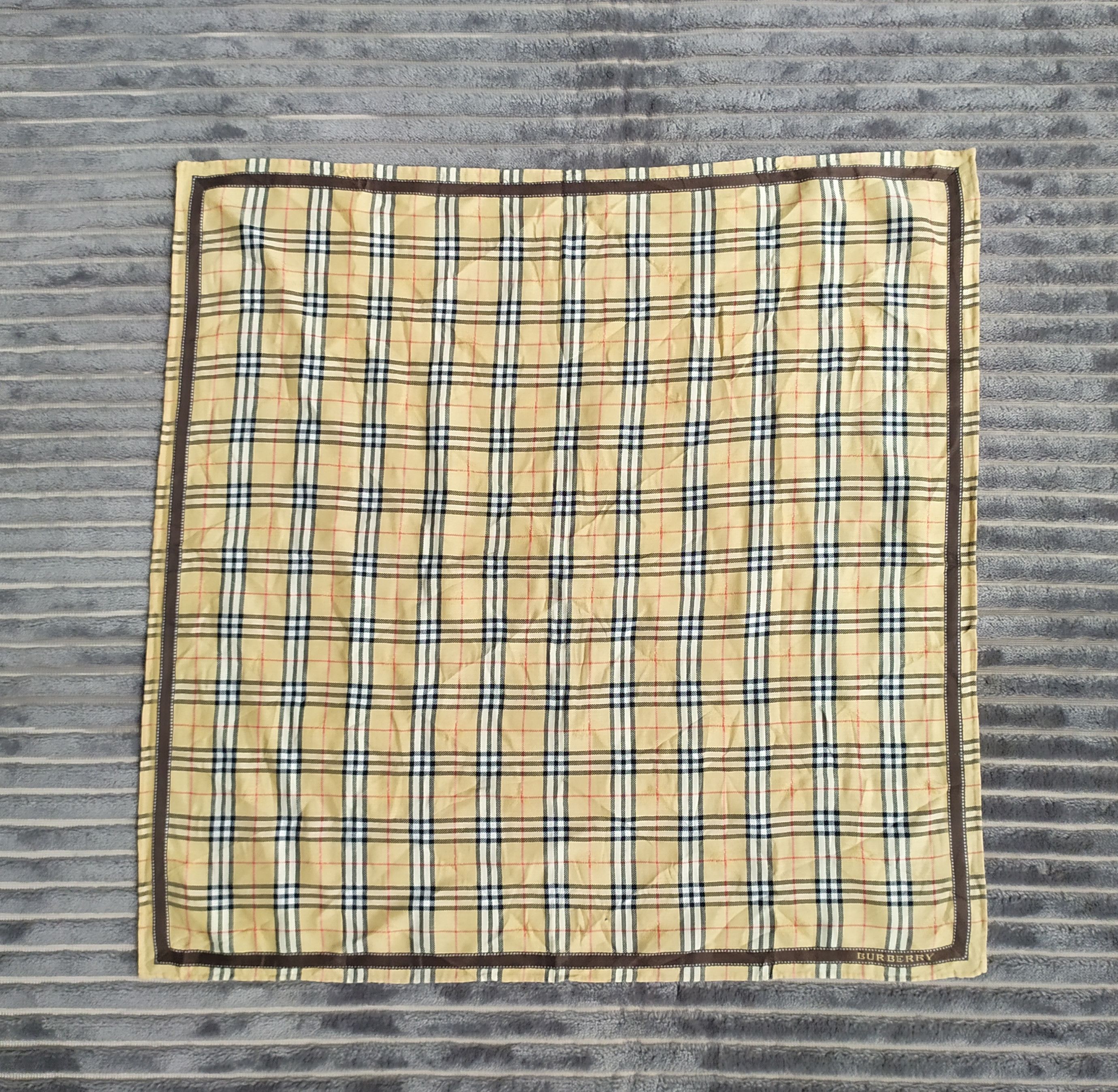 Burberry × Vintage Vintage Burberry Handkerchief Neckerchief Bandana Size ONE SIZE - 1 Thumbnail