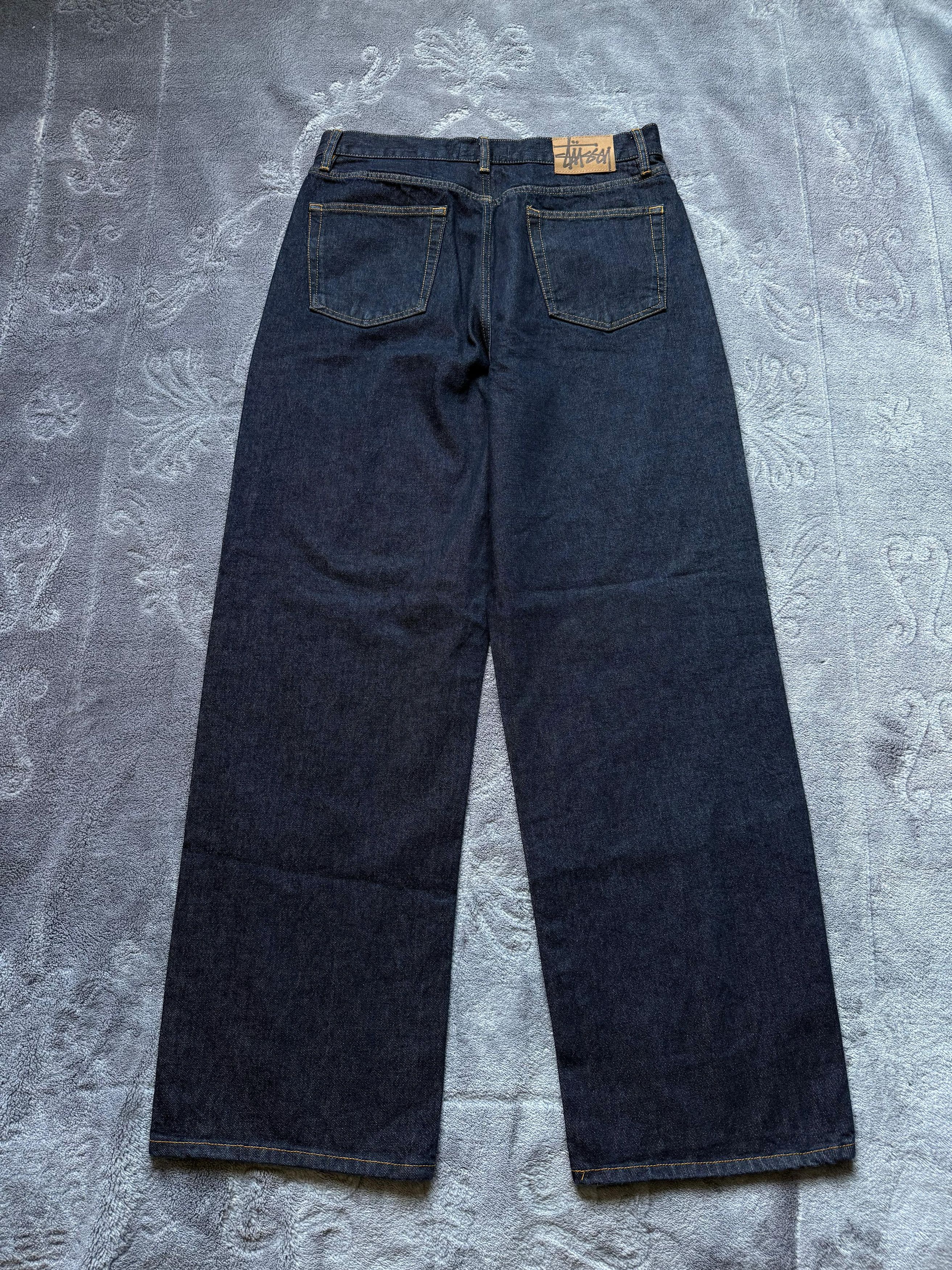 Stussy CC28 Relaxed Raw Denim in Navy Blue Size US 26 / EU 42 - 1 Thumbnail