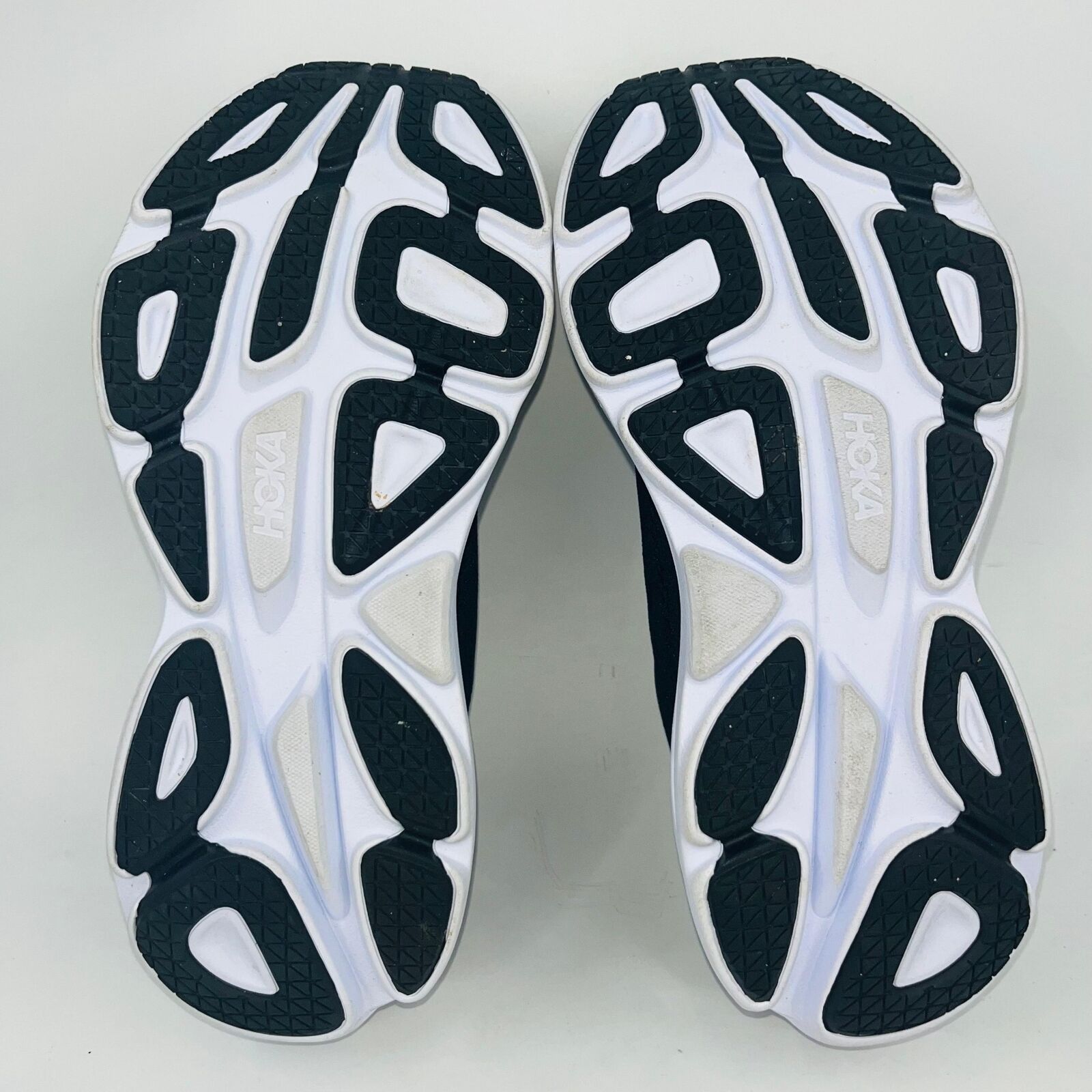 Hoka HOKA MENS BONDI 8 WHITE/BLACK RUNNING SHOES SIZE 11.5D Size US 11.5 / EU 44-45 - 5 Thumbnail