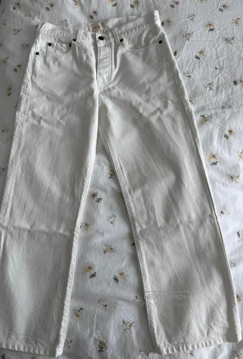The Row The Row size 4 Cropped White Jeans Size 22" - 6 Thumbnail