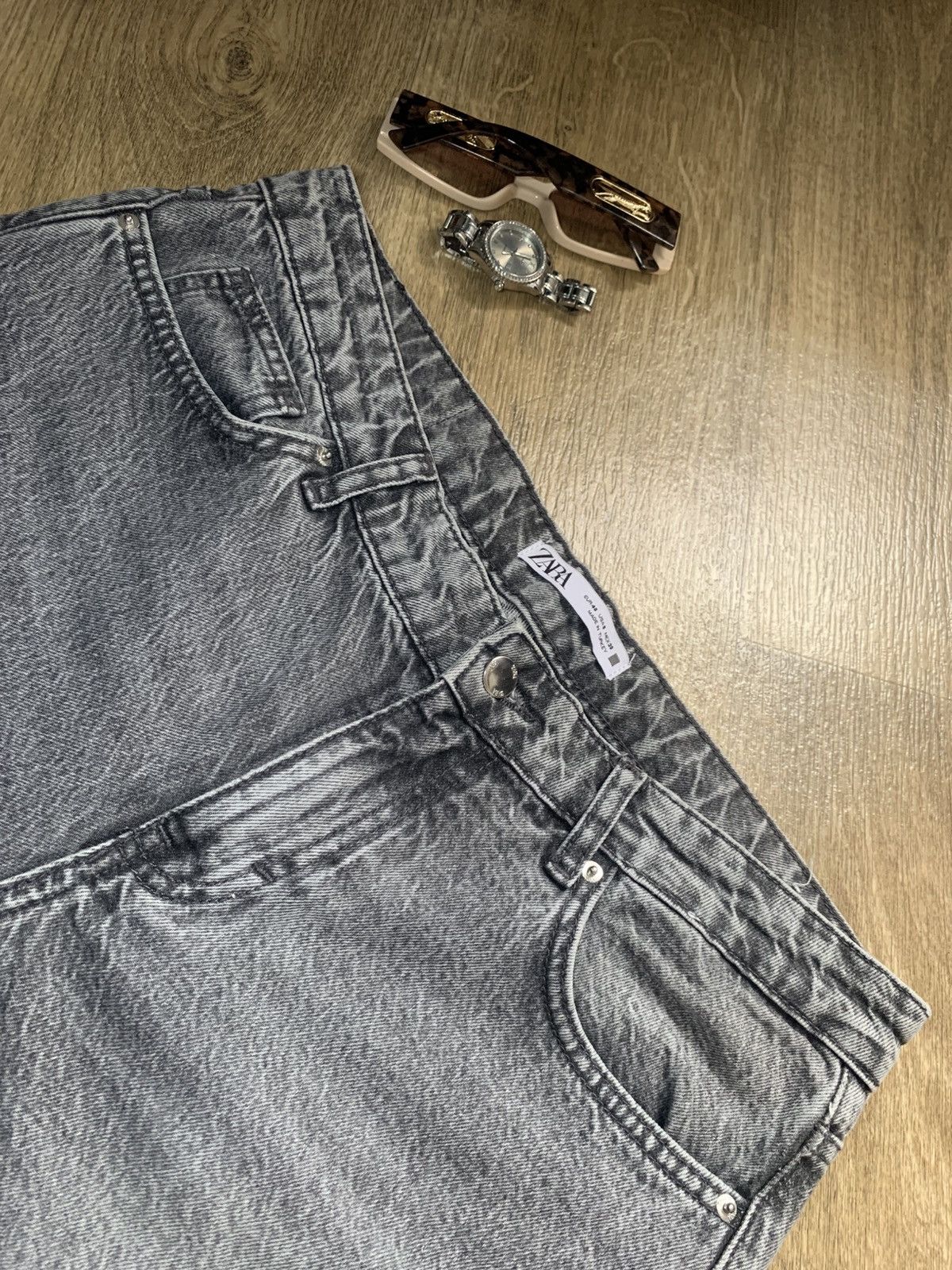 Zara Gray jeans, loose fit, mid-rise Size 30" / US 8 / IT 44 - 2 Thumbnail