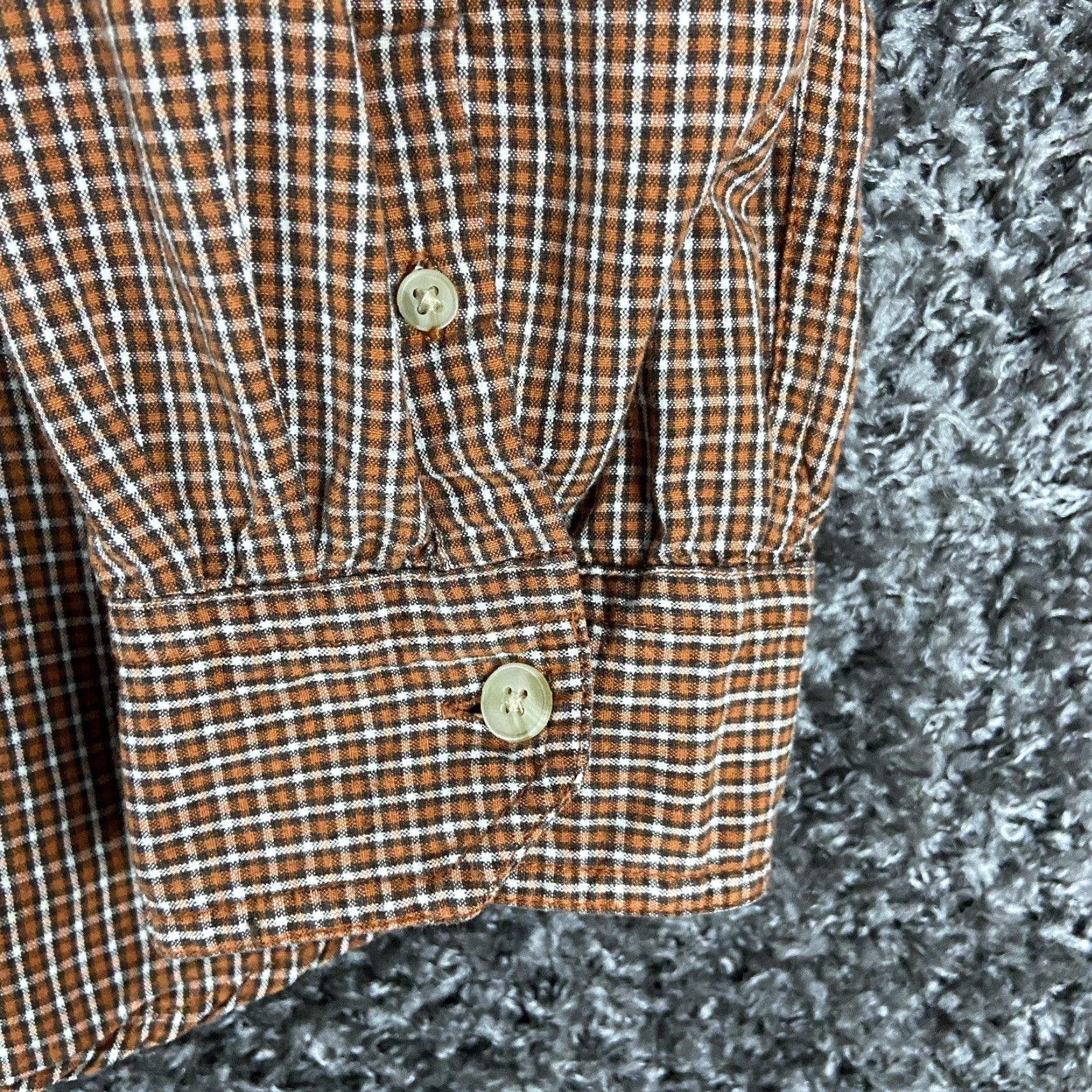 Vintage VINTAGE Ruff Hewn Button-Up Shirt Men's L Brown Plaid Long Sleeve Men L Brown Shirt Mens L Brown Plaid Size US L / EU 52-54 / 3 - 4 Thumbnail