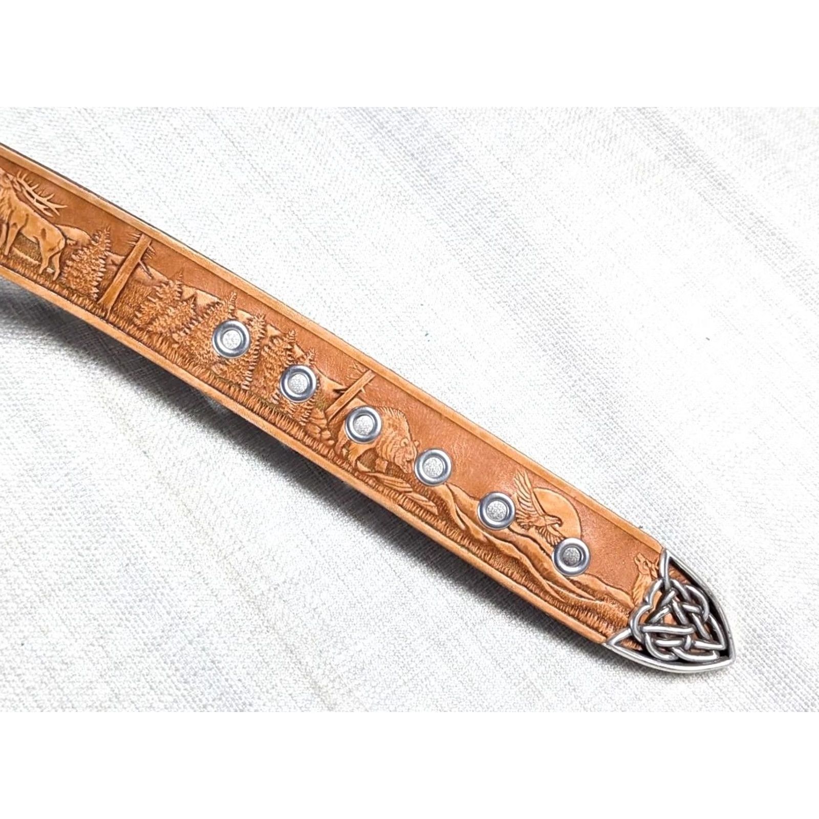 Vintage VINTAGE Handcrafted WESTERN belt 46 leather Full Grain Leather buckle Eagle belt Men Cowboy Rodeo 1-1/2" width Brown 45/46 Size 46 - 3 Thumbnail