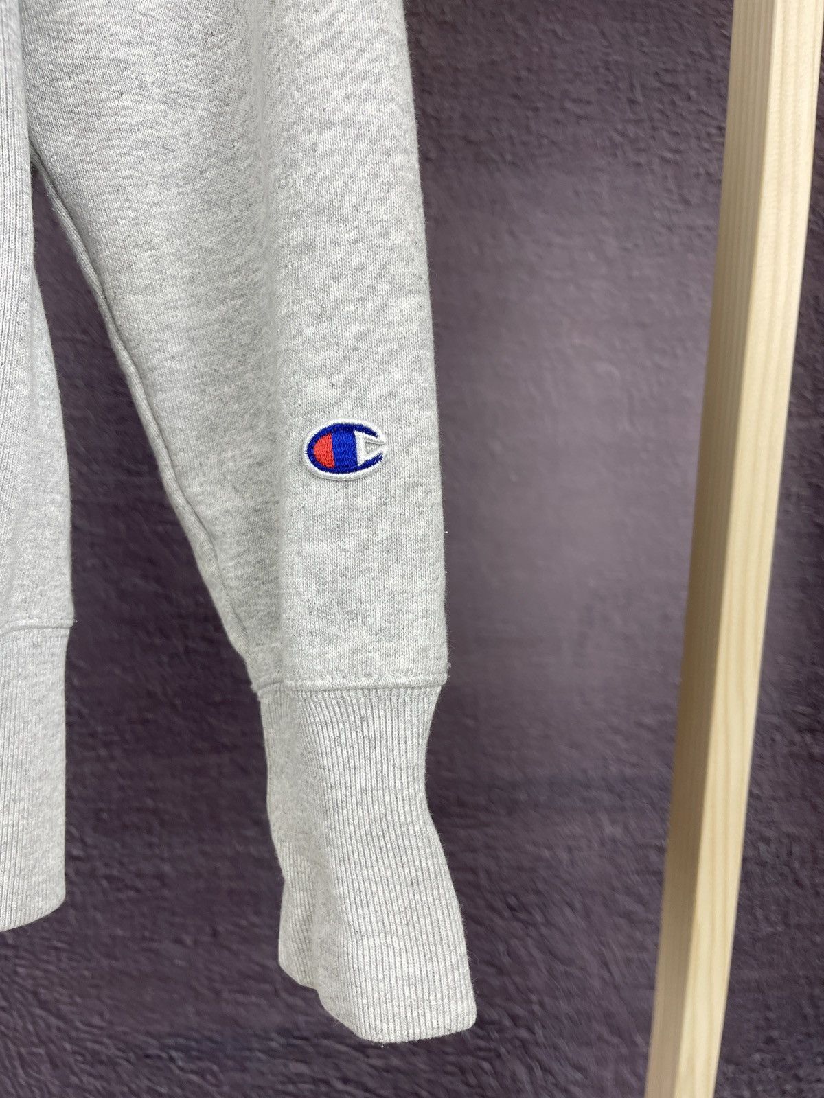 Champion Champion vintage vetements style hoodie embroidery logo Size US M / EU 48-50 / 2 - 5 Thumbnail