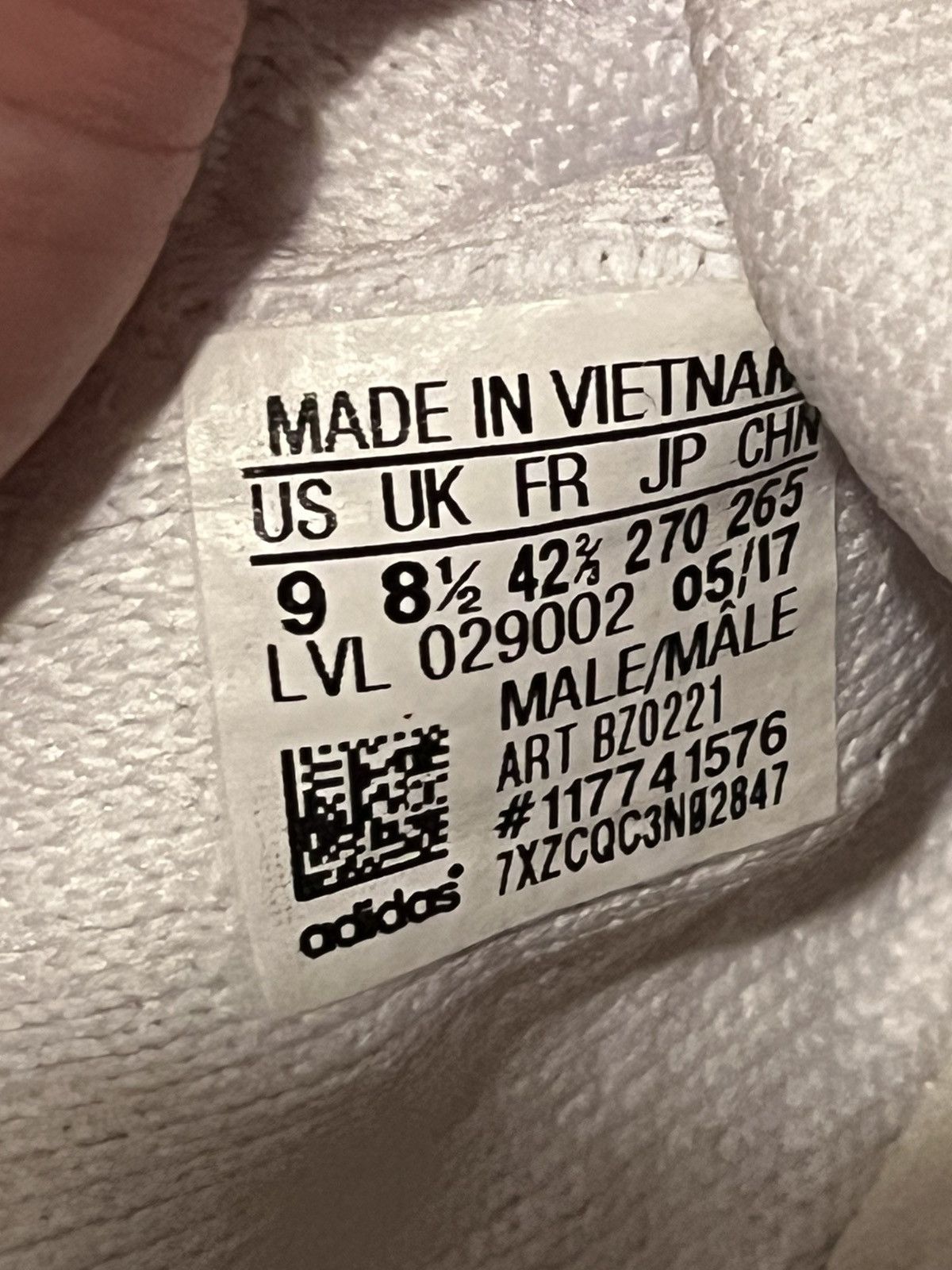 Adidas adidas nmd triple white Size US 9 / EU 42 - 7 Thumbnail