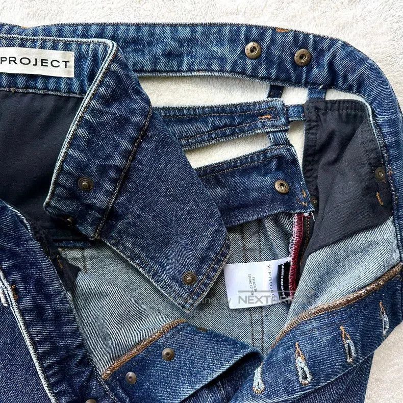 Yohji Yamamoto Y/PROJECT High-Waist Straight Jeans. Size US 33 - 4 Thumbnail