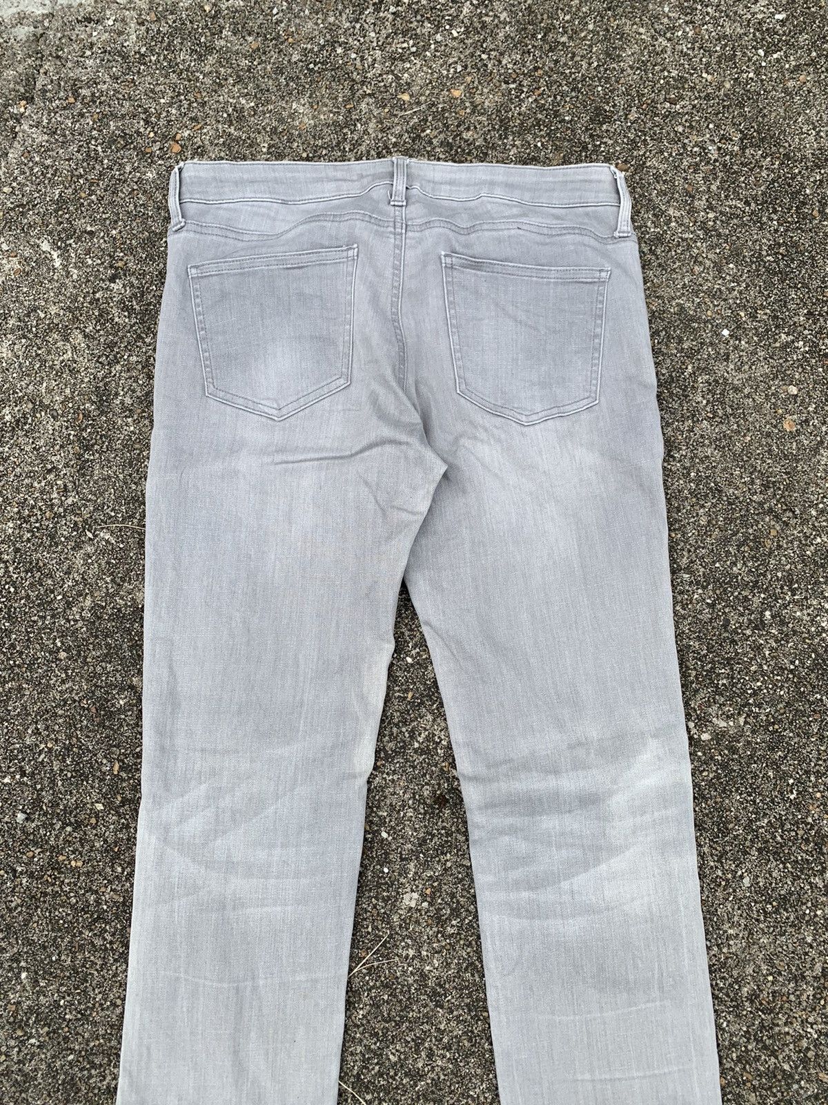 Japanese Brand Steals! Uniqlo Jeans Grey Denim Skinny Fit Size US 30 / EU 46 - 7 Thumbnail