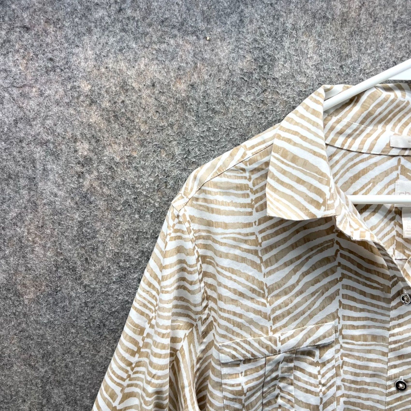 Vintage Chico's Shirt Womens 3 Beige White Button-Down Preppy Non-Iron Cotton Striped Shirt Womens 3 Beige White Button-Down Preppy Non-Iron Cotton Striped Size XS / US 0-2 / IT 36-38 - 6 Thumbnail