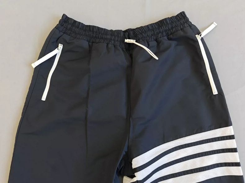 Thom Browne Thom Browne size2 Nylon casual sportswear Size US 26 / EU 42 - 2 Thumbnail