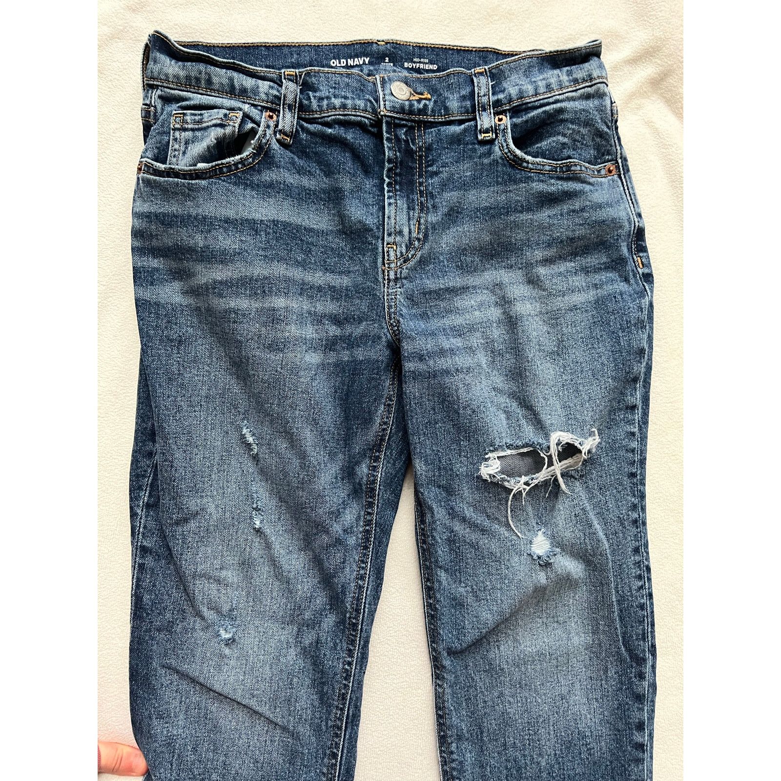 Old Navy Old Navy Midrise Boyfriend Jeans Size 2 Petite Size 26" / US 2 / IT 38 - 2 Thumbnail
