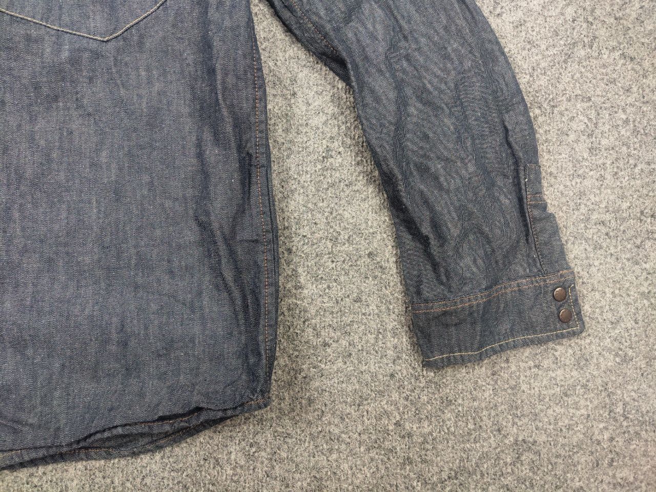 Levi's Vintage 90's Levi's Engineered Twisted Shirt Denim Pocket Size US M / EU 48-50 / 2 - 5 Thumbnail