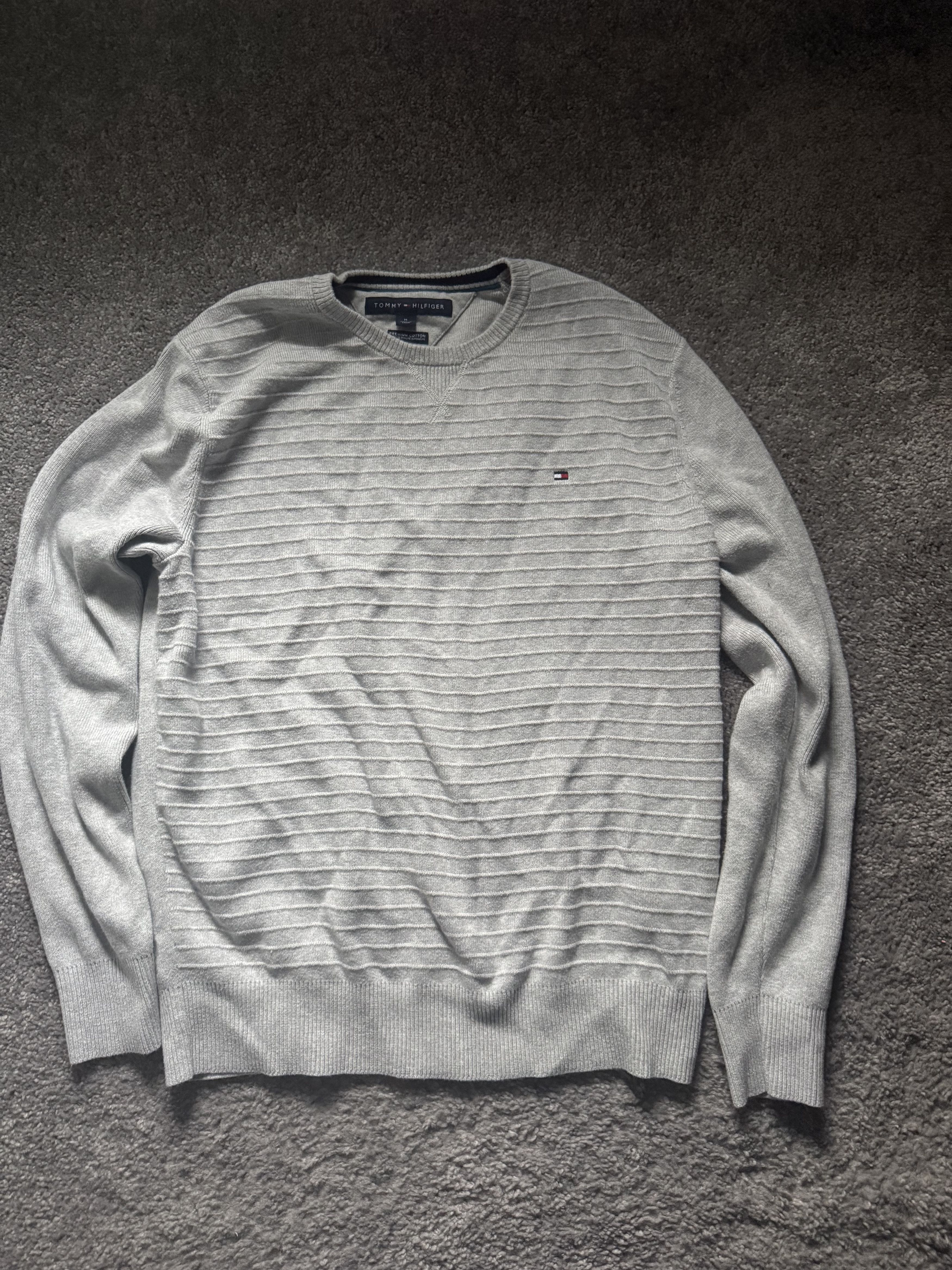 Tommy Hilfiger Tommy Hilfiger gray sweater size M Size US M / EU 48-50 / 2 - 1 Thumbnail