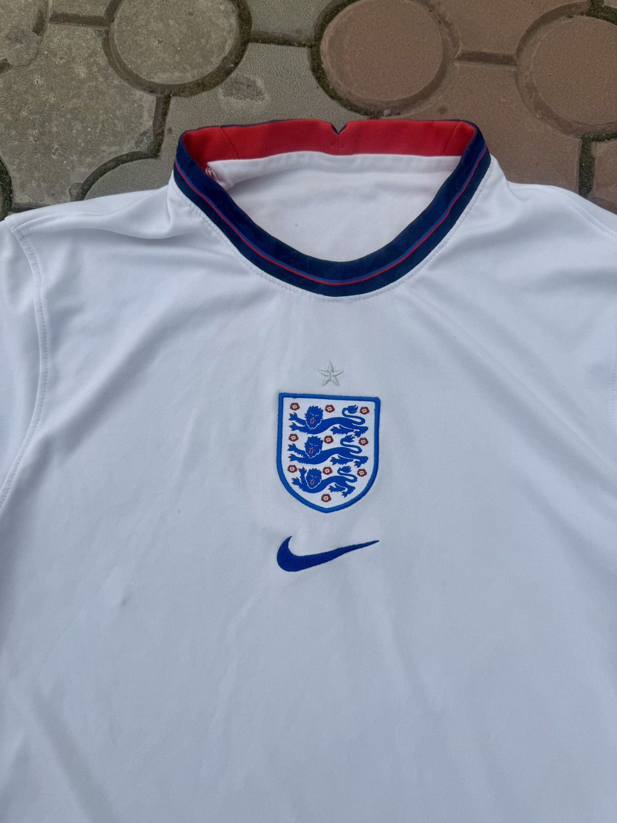 Nike Vintage Nike England Center Swoosh Tee Shirt Size US M / EU 48-50 / 2 - 3 Thumbnail