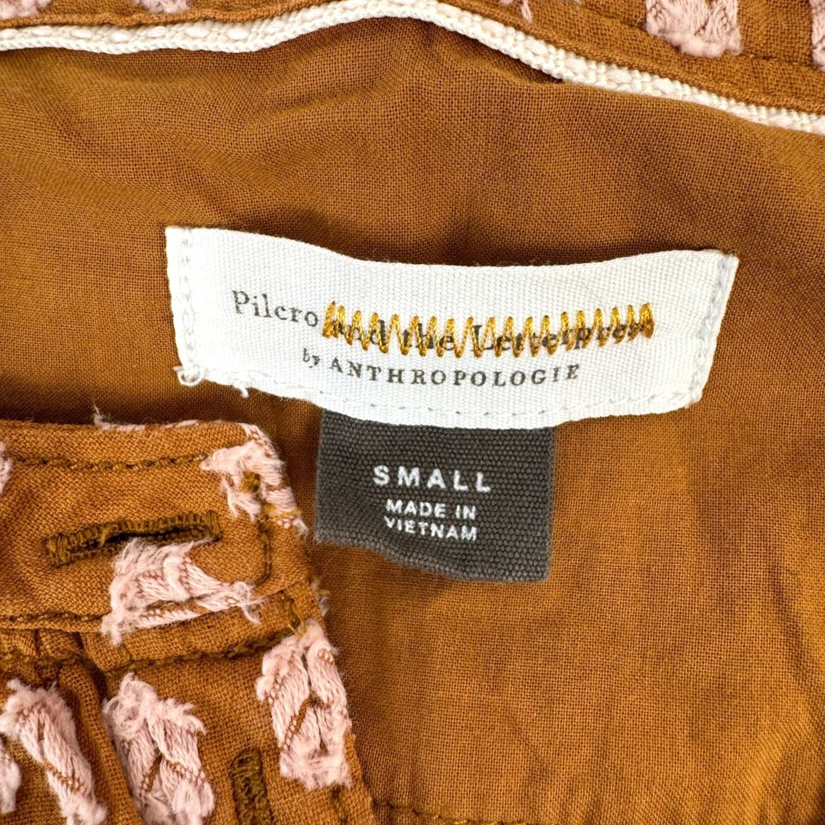 Anthropologie Anthropologie Pilcro Tavi Textured Button Down Blouse Rust Orange S OB1104511 Size S / US 4 / IT 40 - 3 Thumbnail