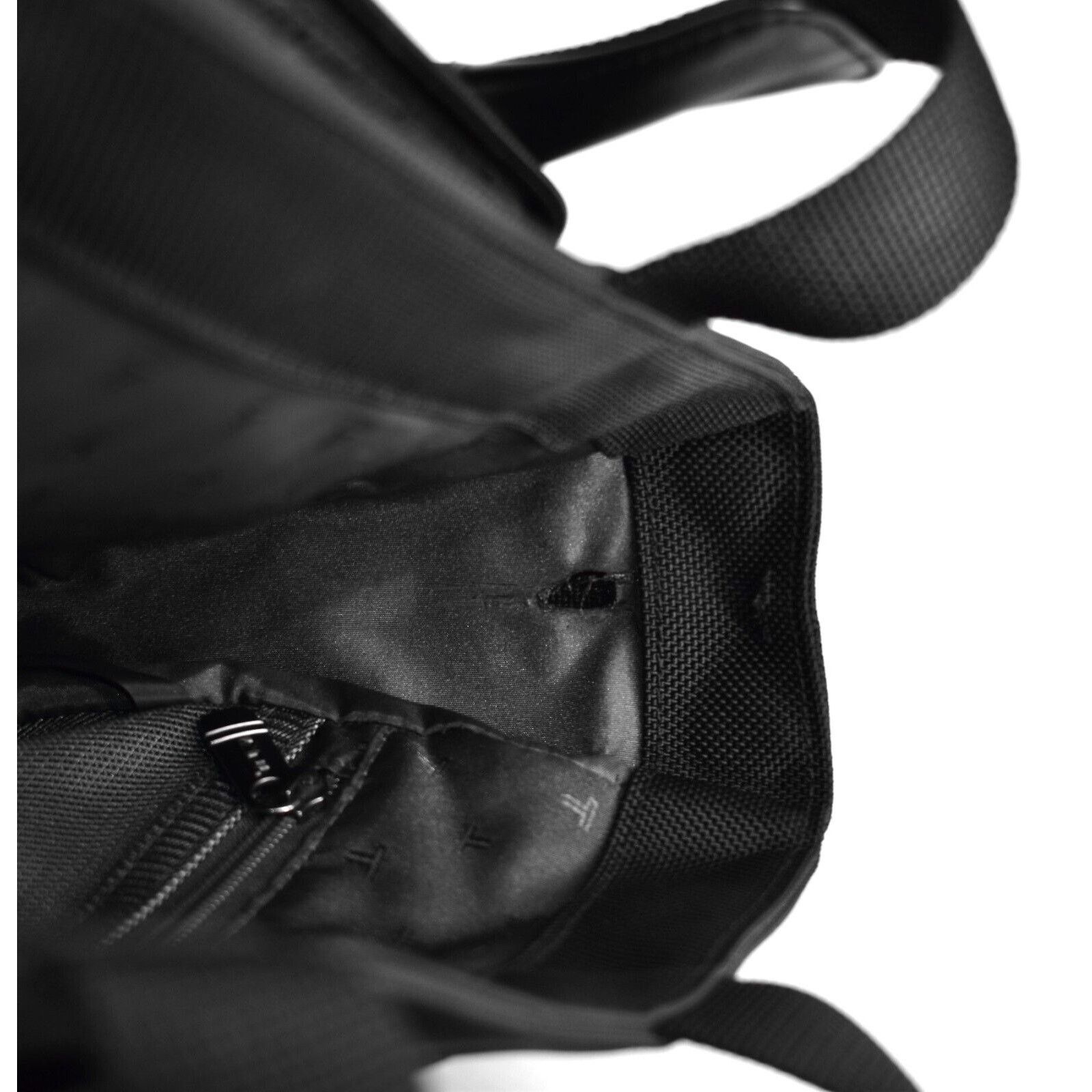 Tumi C5 TUMI Voyageur Dara Black Nylon Courier Bag Style 26190D4 Size ONE SIZE - 9 Thumbnail