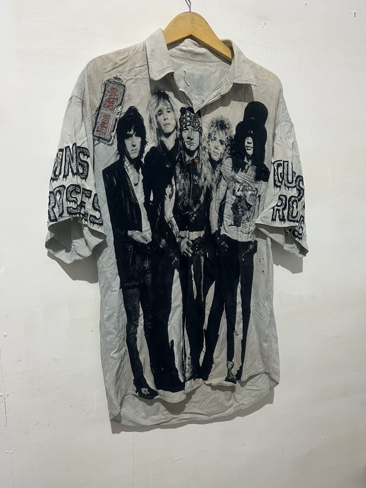 Guns N' Roses Guns N Roses Vintage Shirt Caded Distrassed Size US XL / EU 56 / 4 - 2 Thumbnail