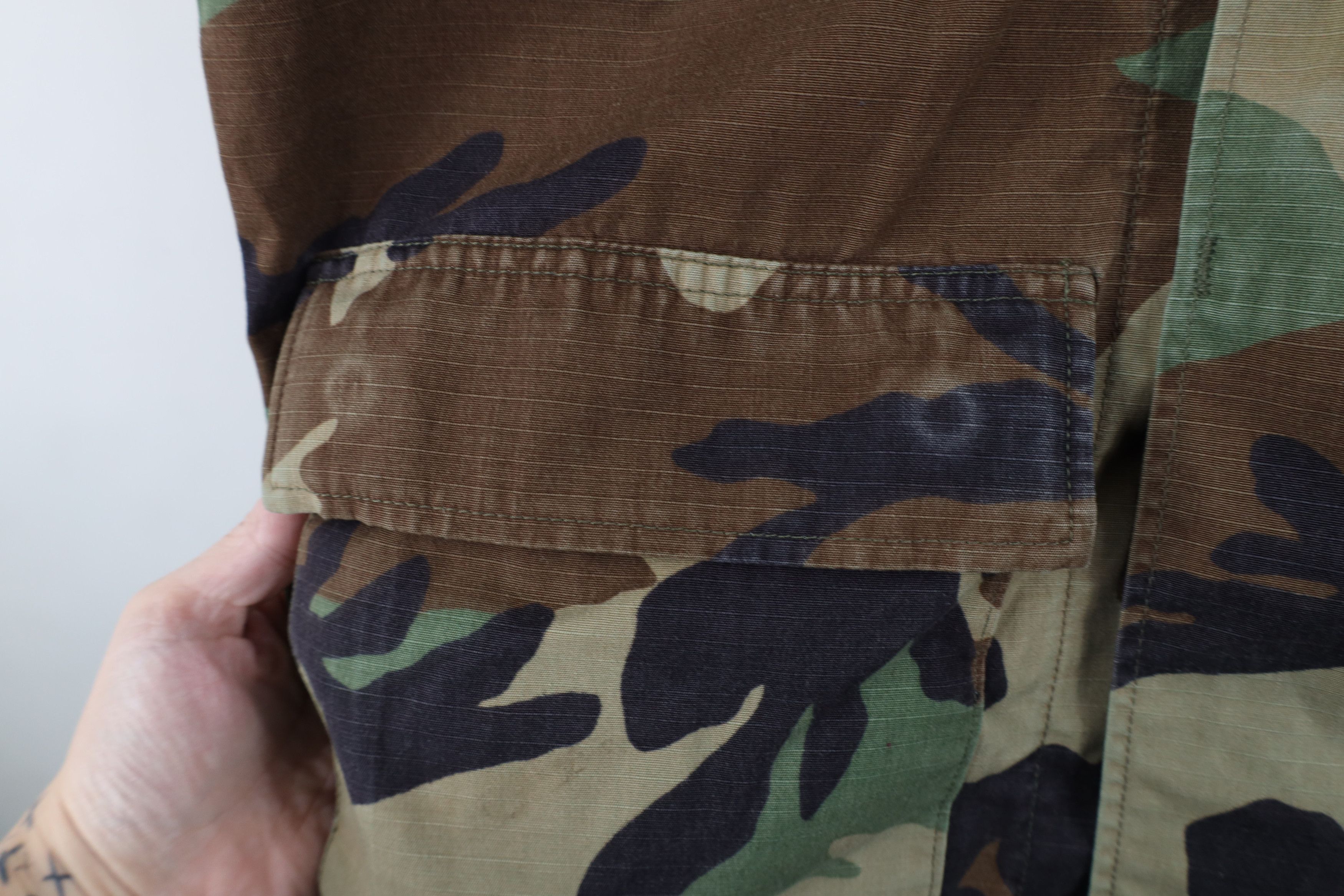 Vintage Vintage 90s Hot Weather Camouflage Field Combat Jacket USA Size US S / EU 44-46 / 1 - 9 Thumbnail