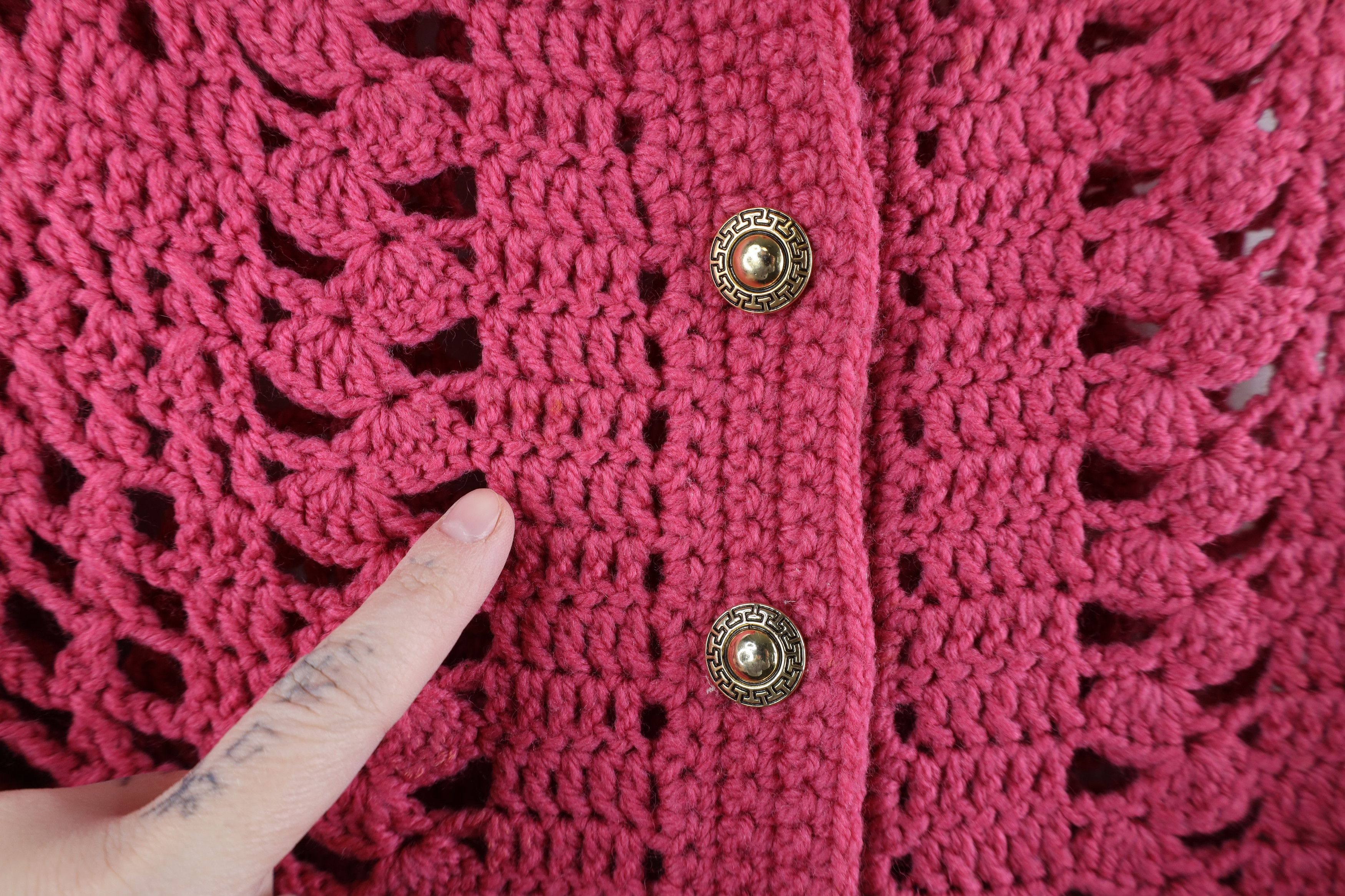 Vintage Vintage 50s 60s Streetwear Crochet Sweater Cape Poncho Pink Size ONE SIZE - 5 Thumbnail
