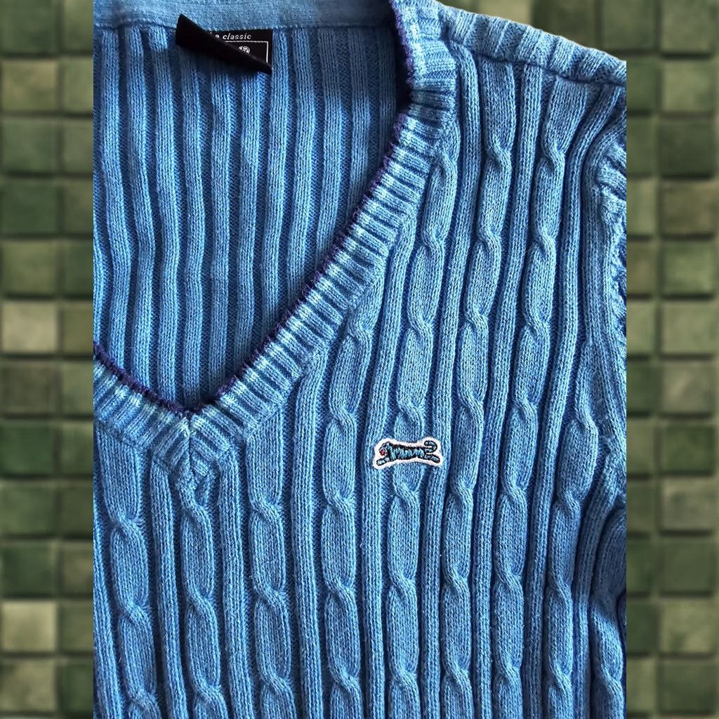 Vintage VINTAGE Le Tigre Blue Cable Knit V-neck Sweater Women's Large Tiger Patch Slim Stretch Size L / US 10 / IT 46 - 1 Thumbnail