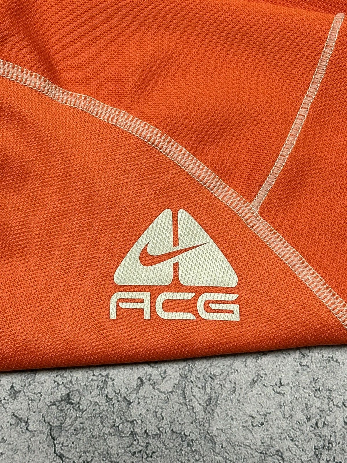 Nike ACG Vintage Nike ACG Outdoor Long Sleeve Thermo T-Shirt Size L / US 10 / IT 46 - 7 Thumbnail