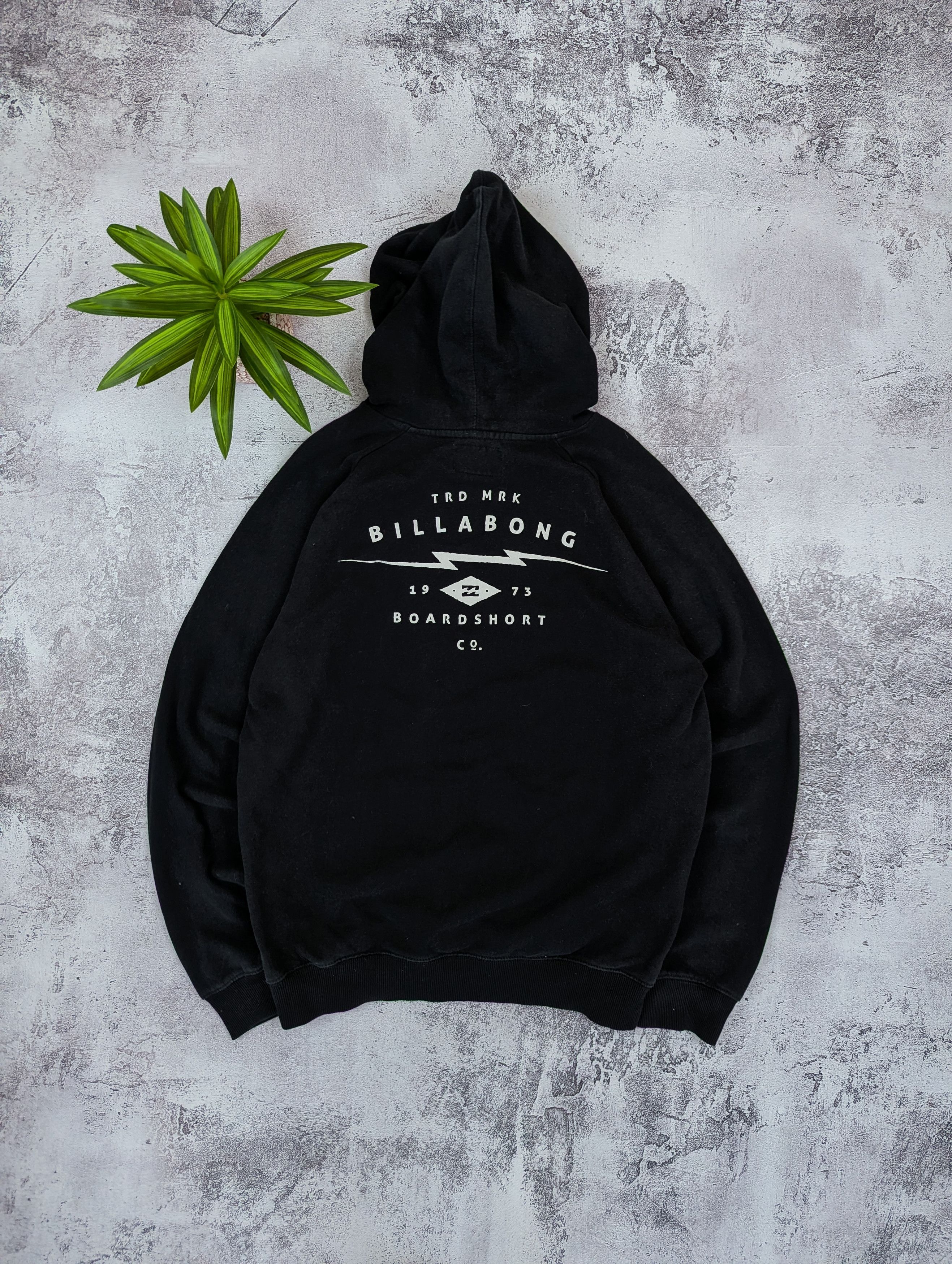 Billabong Billabong Hoodie Black Logo Surf Skate Size L Vintage Size US L / EU 52-54 / 3 - 1 Thumbnail