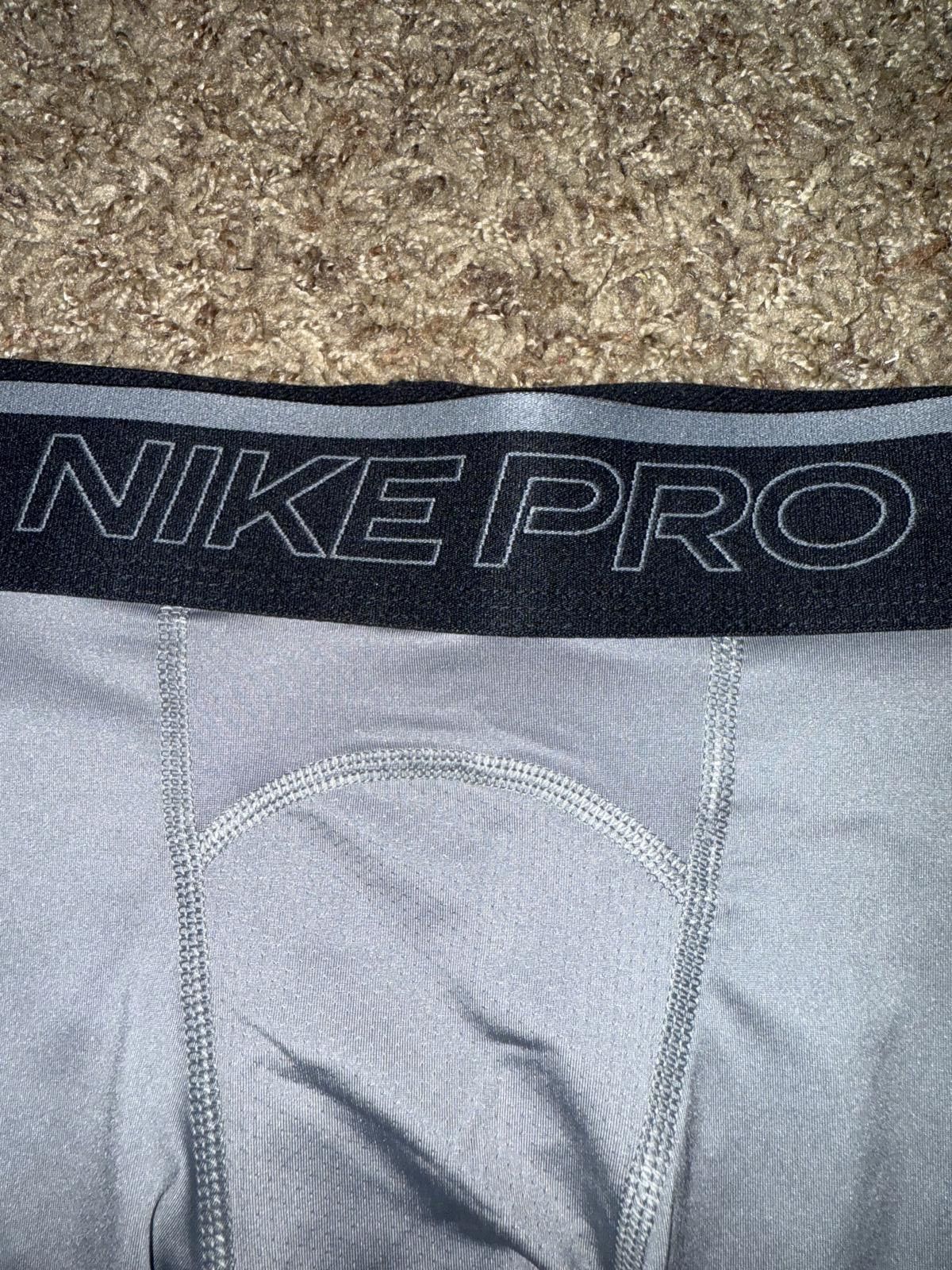 Nike Nike Mens Pro Training Compression Shorts Size US 30 / EU 46 - 3 Thumbnail