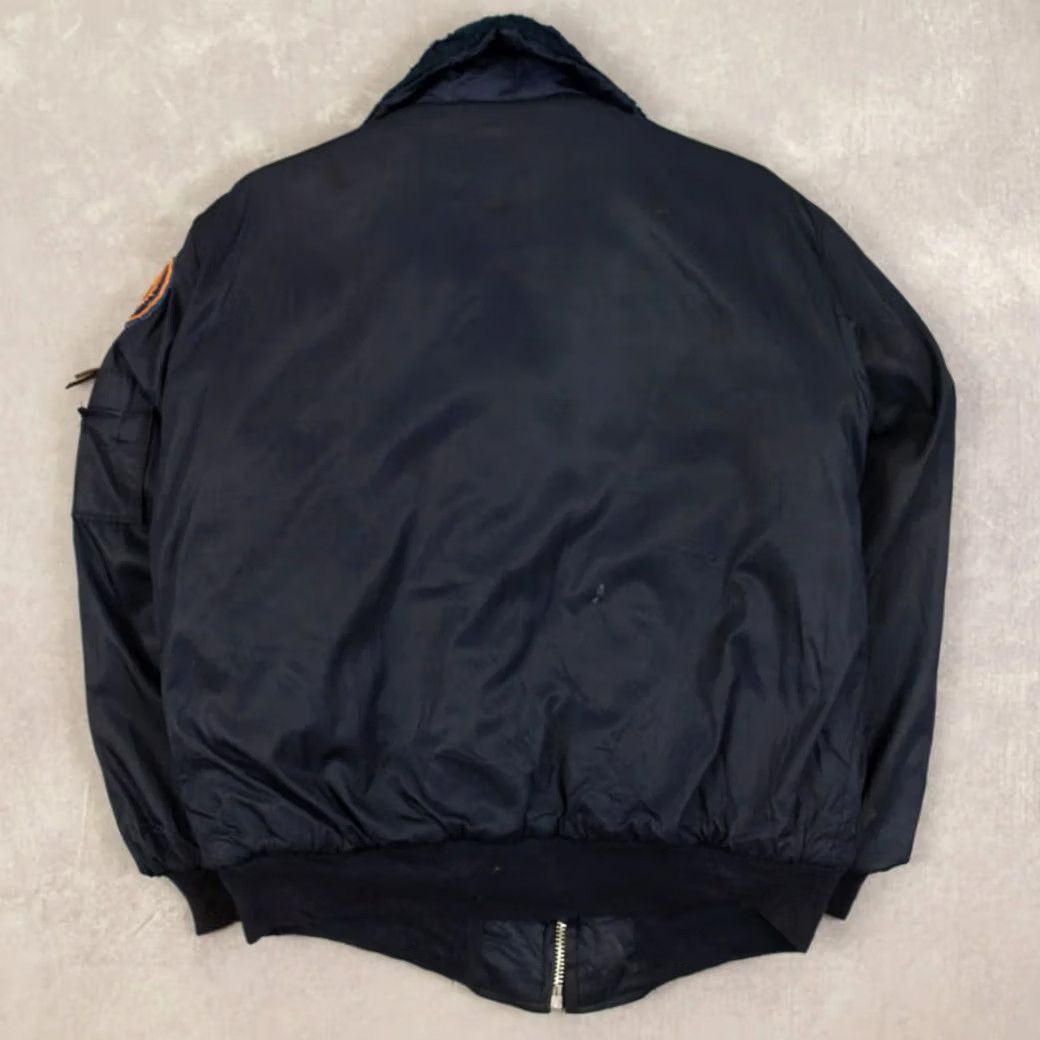 Vintage VINTAGE Sherpa Collared Aircraft Bomber Jacket Navy Blue M Men's Wool? Nylon? (Note: Original includes Nylon shell, Polyester lining) Size US M / EU 48-50 / 2 - 2 Thumbnail