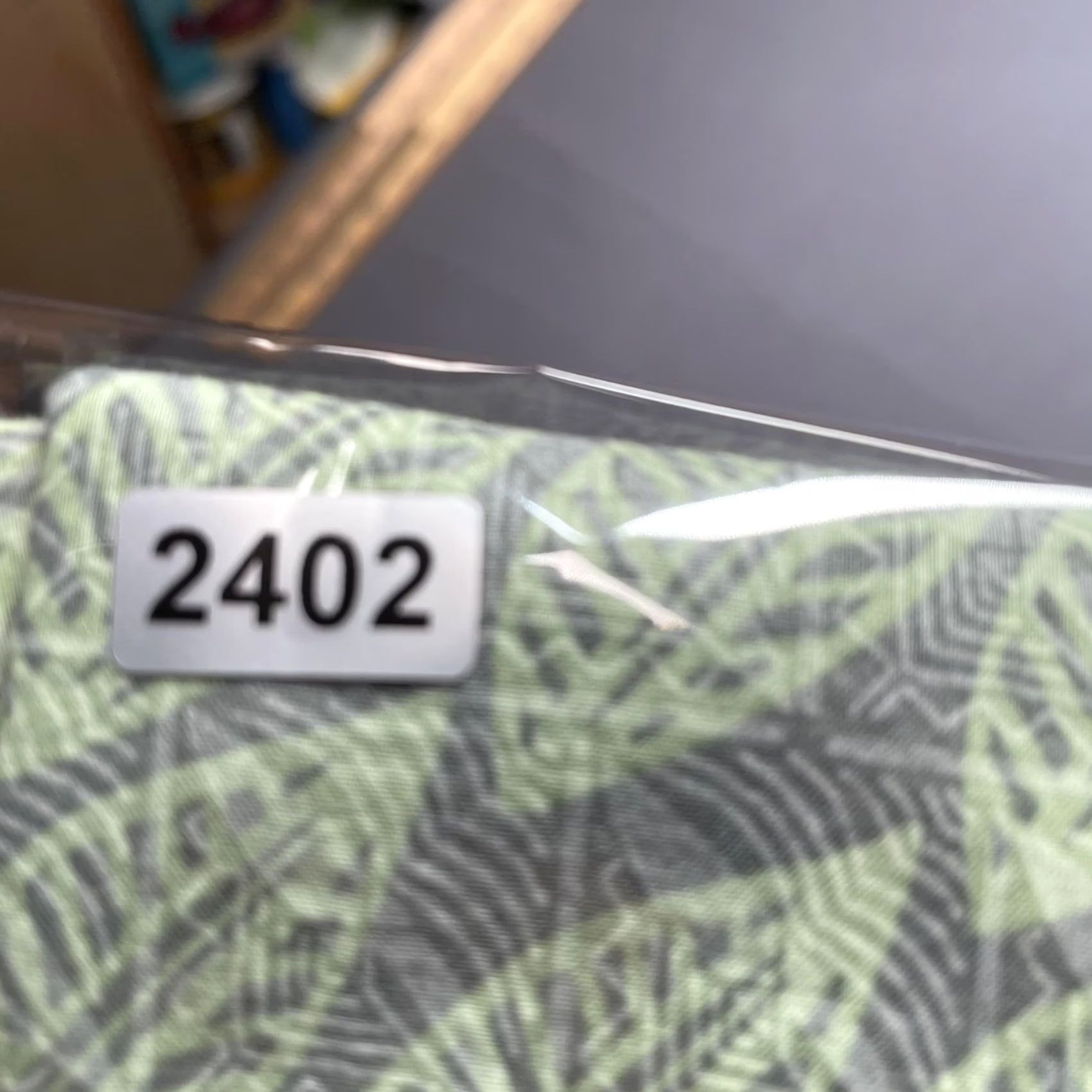 Tori Richard Tori Richard Shirt Mens XL Green Leaf Hawaiian Aloha Cotton Lawn Print USA Size US XL / EU 56 / 4 - 7 Thumbnail