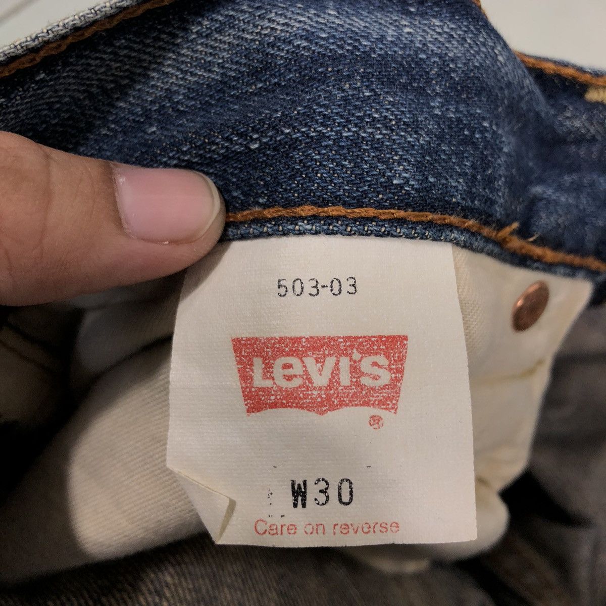 Levi's Vintage Clothing 🔥90’s Vintage Levi’s Lot 503 Distressed Denim Jeans Size US 32 / EU 48 - 15 Thumbnail