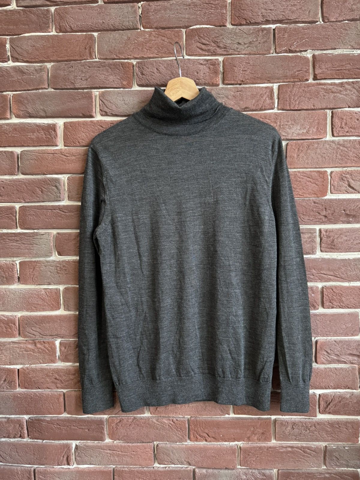 Prada Prada Womens Knit Sweater Turtleneck 42IT Designer High end Size M / US 6-8 / IT 42-44 - 1 Thumbnail