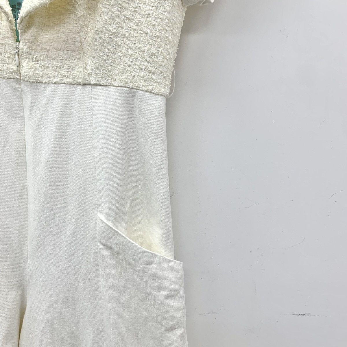 Chanel Chanel Woven Tweed Spliced Lapel Short-sleeve Jumpsuit K26WX Size XS / US 0-2 / IT 36-38 - 4 Thumbnail
