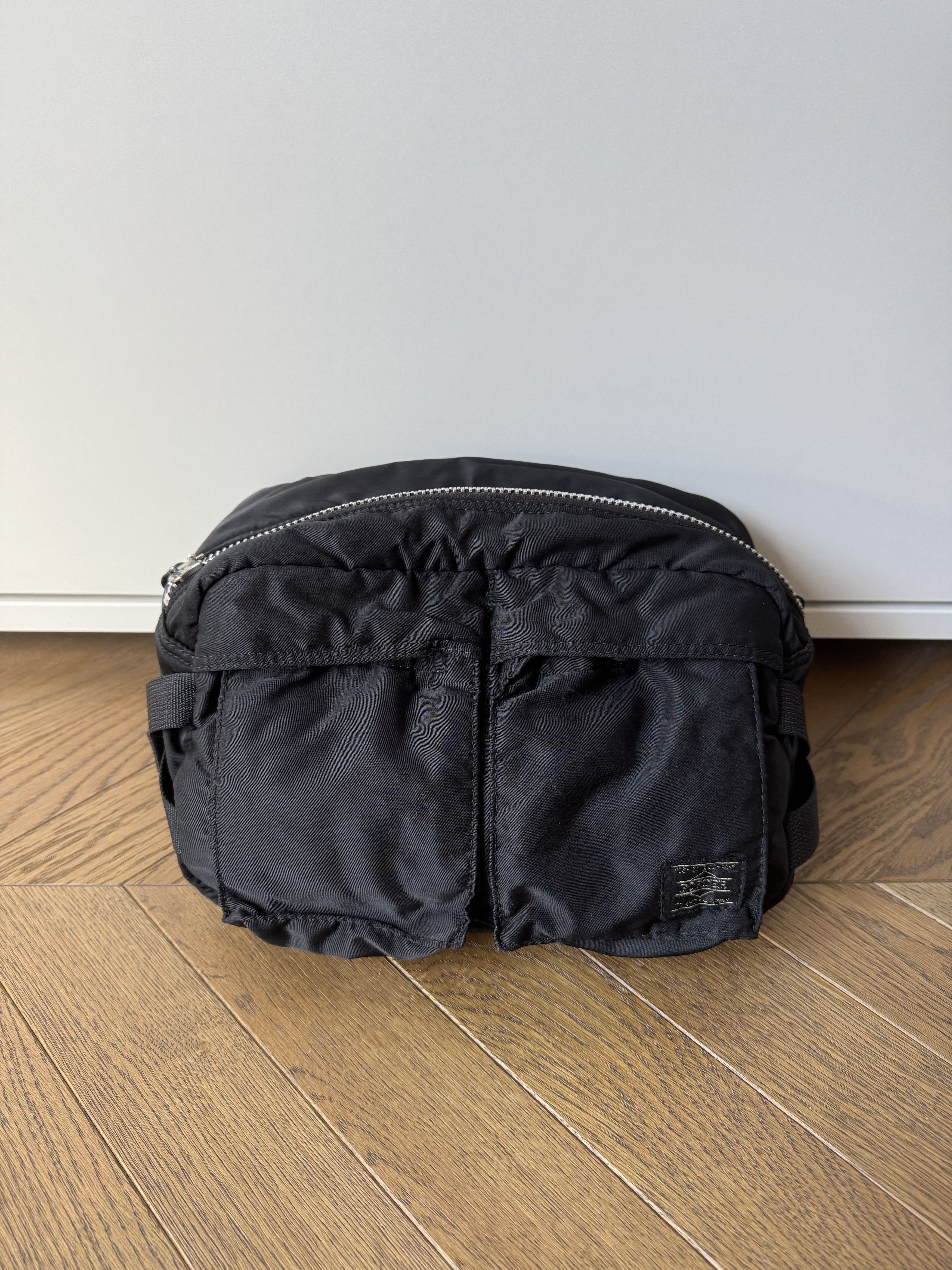[OS] Nylon Shoulder Bag in Black