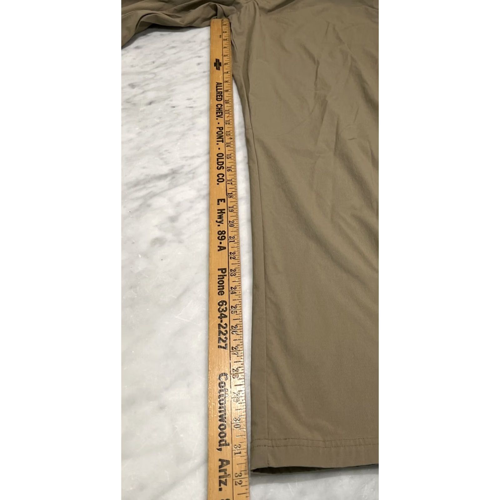 Royal Robbins Royal Robbins Pants Women’s 38x32 Tan Nylon Spandex Pockets Lightweight Cargo Regular Straight Outdoor Pants Woman Tan 38 32 Nylon Spandex Lightweight Size 26" / US 2 / IT 38 - 7 Thumbnail