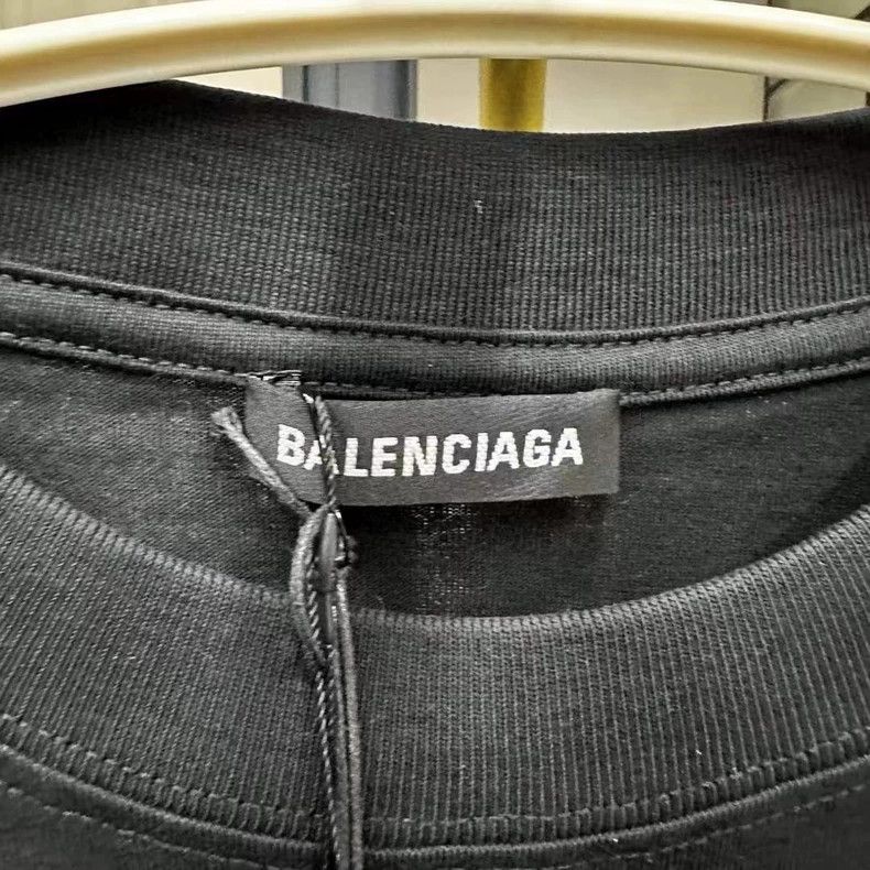 Balenciaga Balenciaga Rainbow embroidered logo short sleeve 2505-Nexta Size US XS / EU 42 / 0 - 2 Thumbnail