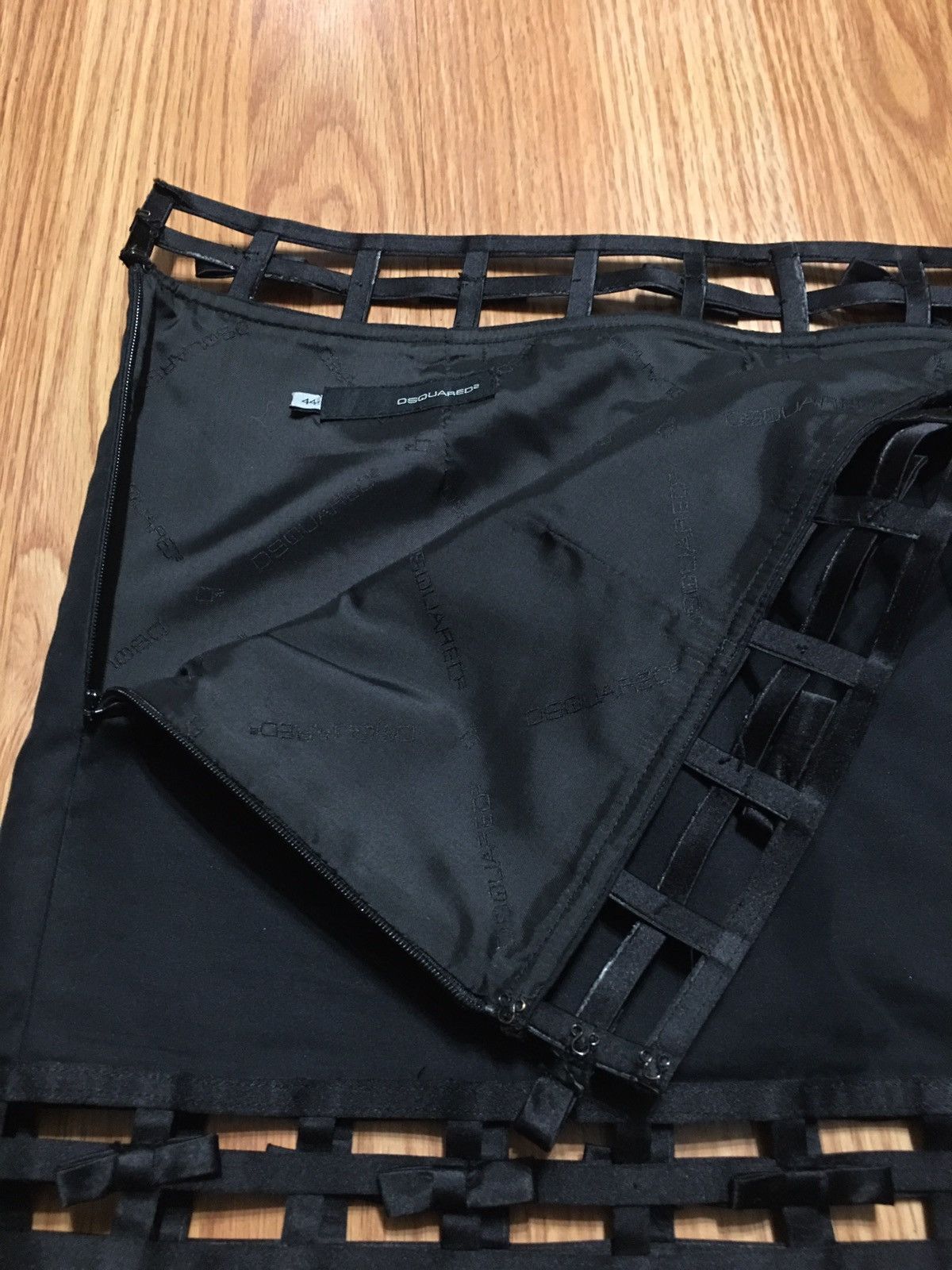 Dsquared2 Dsquared2 Black Cotton Silk Mini Skirt EU 44 Size 30" / US 8 / IT 44 - 7 Thumbnail