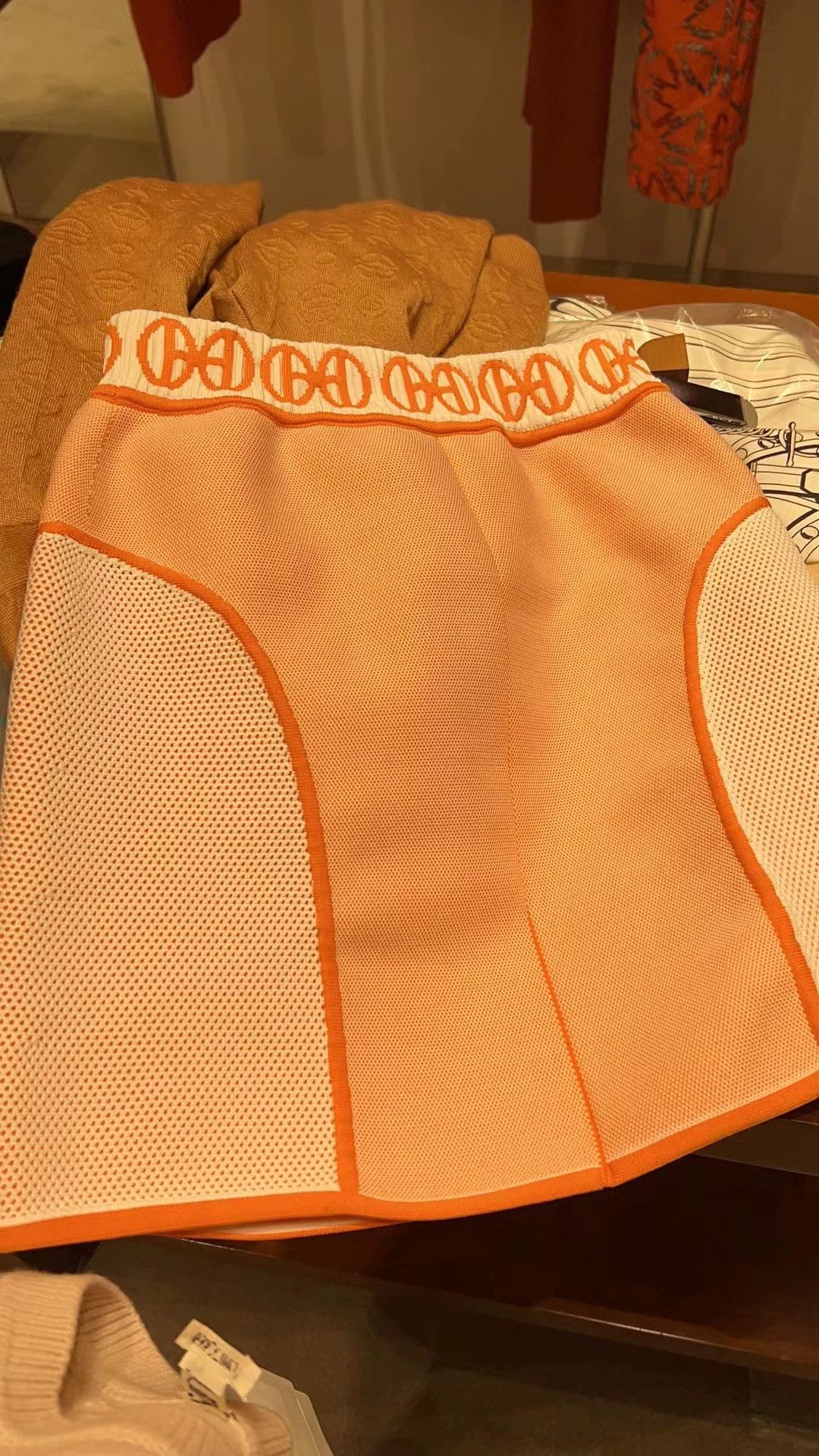 Hermes Hermès Orange Knit Skirt Size 34 Size 34" / US 12 / IT 48 - 1 Thumbnail