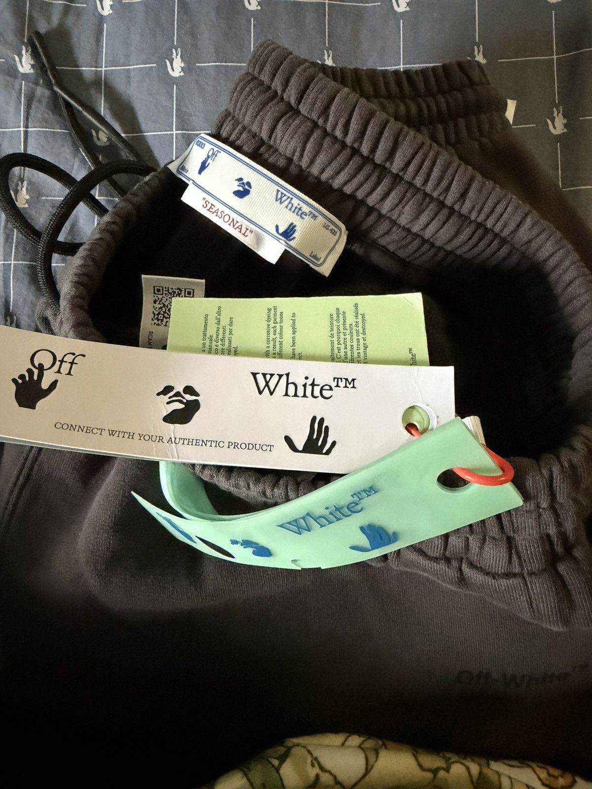 Off-White Off-White Diag Tab Vintage Skate Sweatpants Size US 38 / EU 54 - 2 Thumbnail
