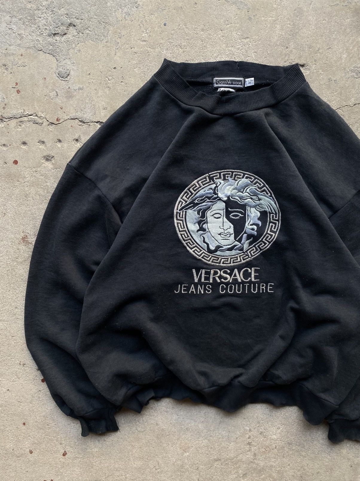Versace VTG 90’s Versace Jeans Couture Medusa Sweater Size US M / EU 48-50 / 2 - 2 Thumbnail